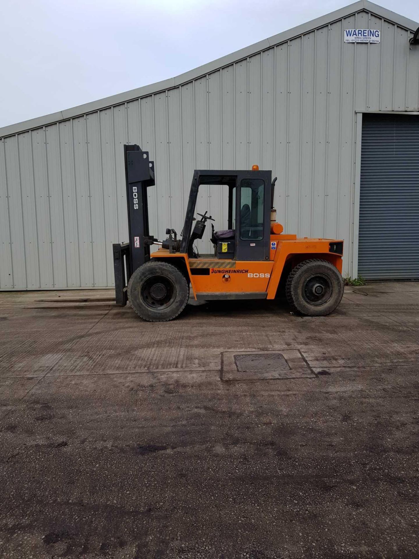 Lancer Boss 60D 4x2 Diesel forklift 10 Tonne lift