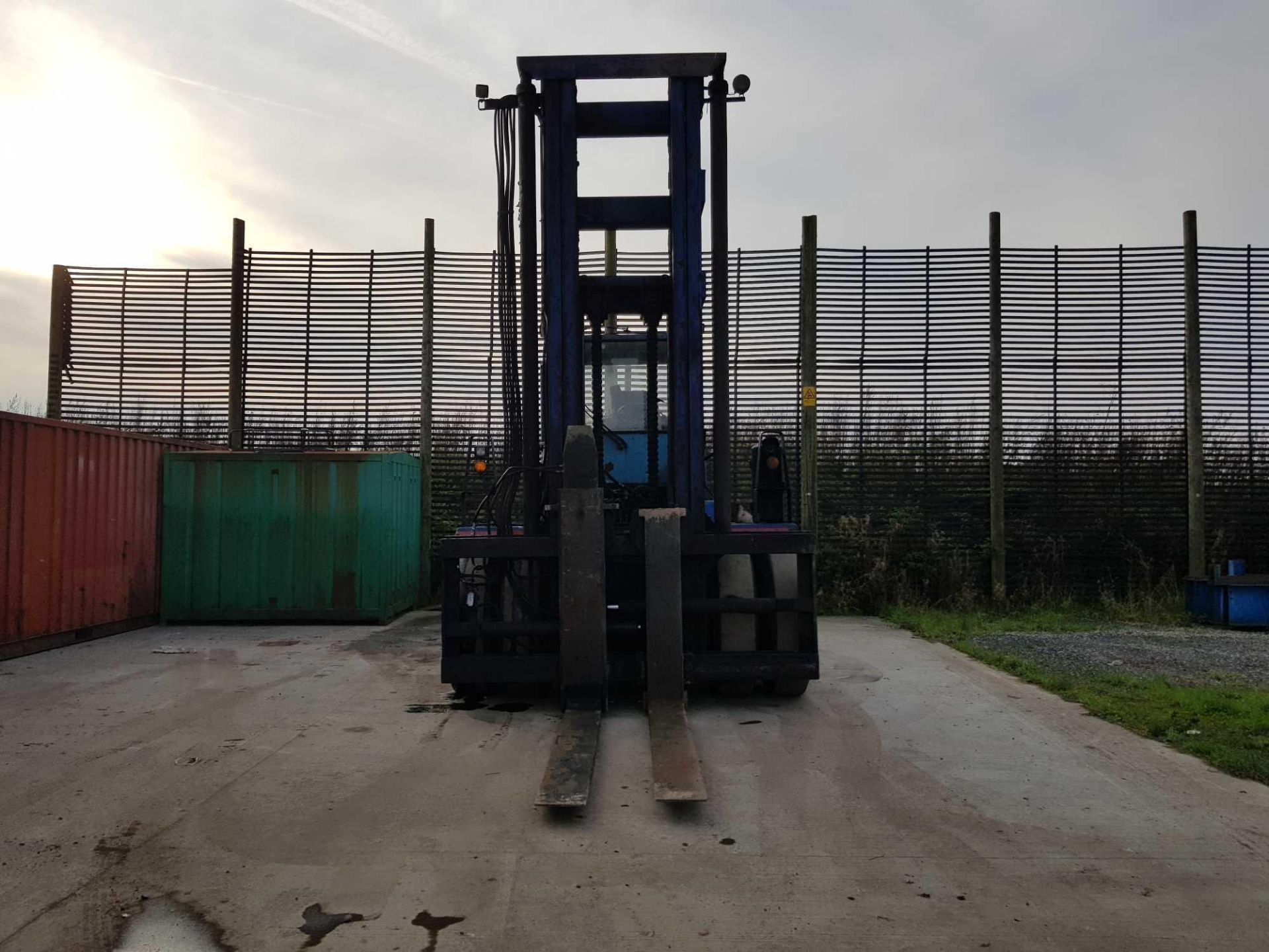 SVE 18 ton @ 1200 Diesel Forklift - Image 2 of 11