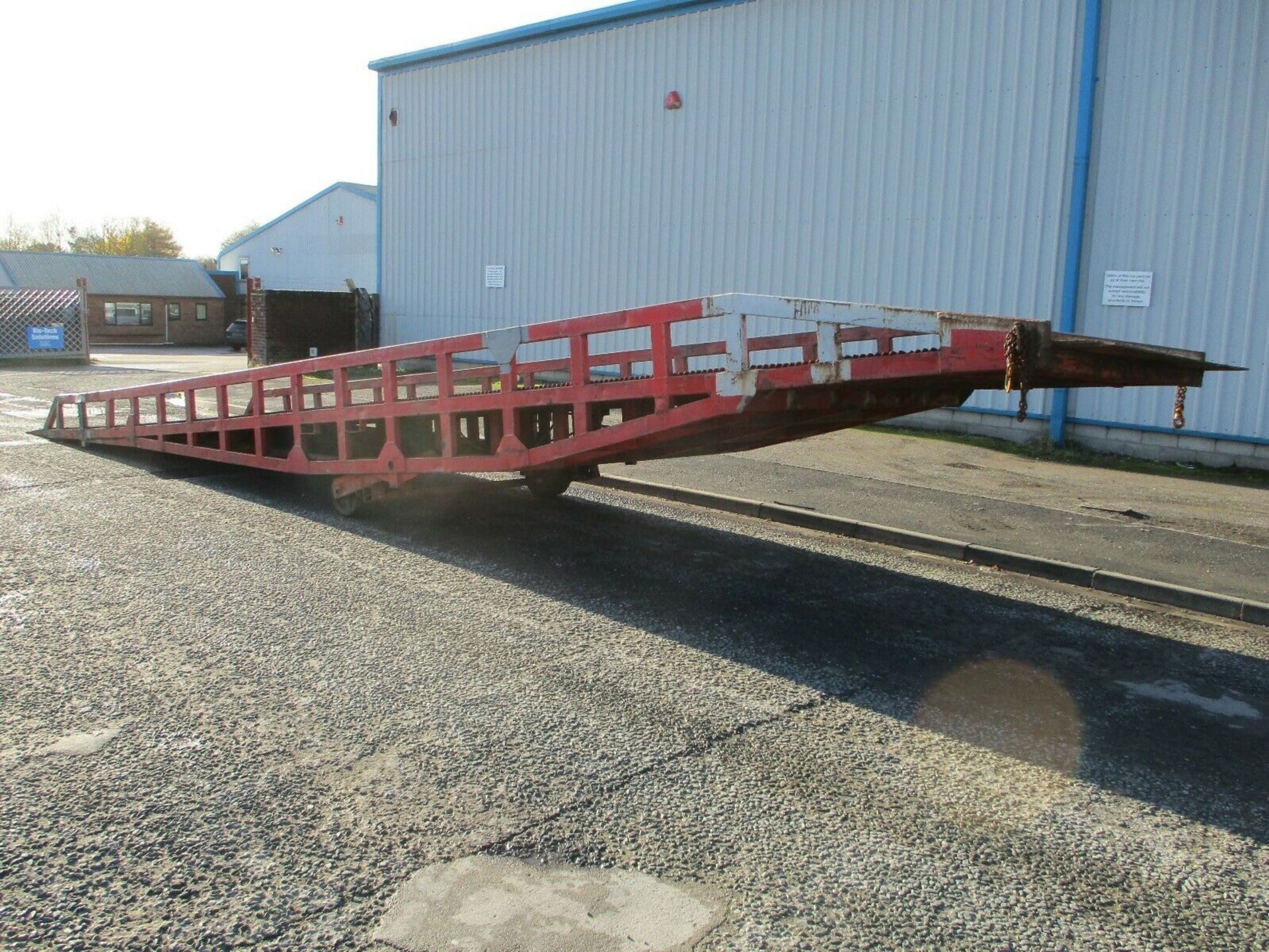 Container Loading Ramp - Image 9 of 9