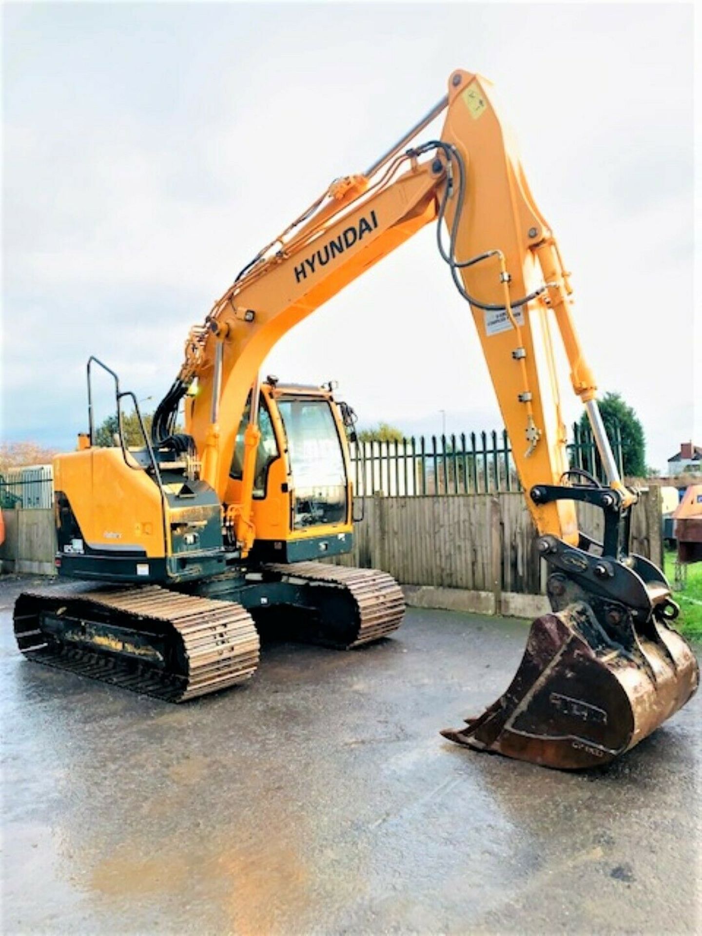 Hyundai Robex Excavator Digger 125 LCR-9A - Image 2 of 12