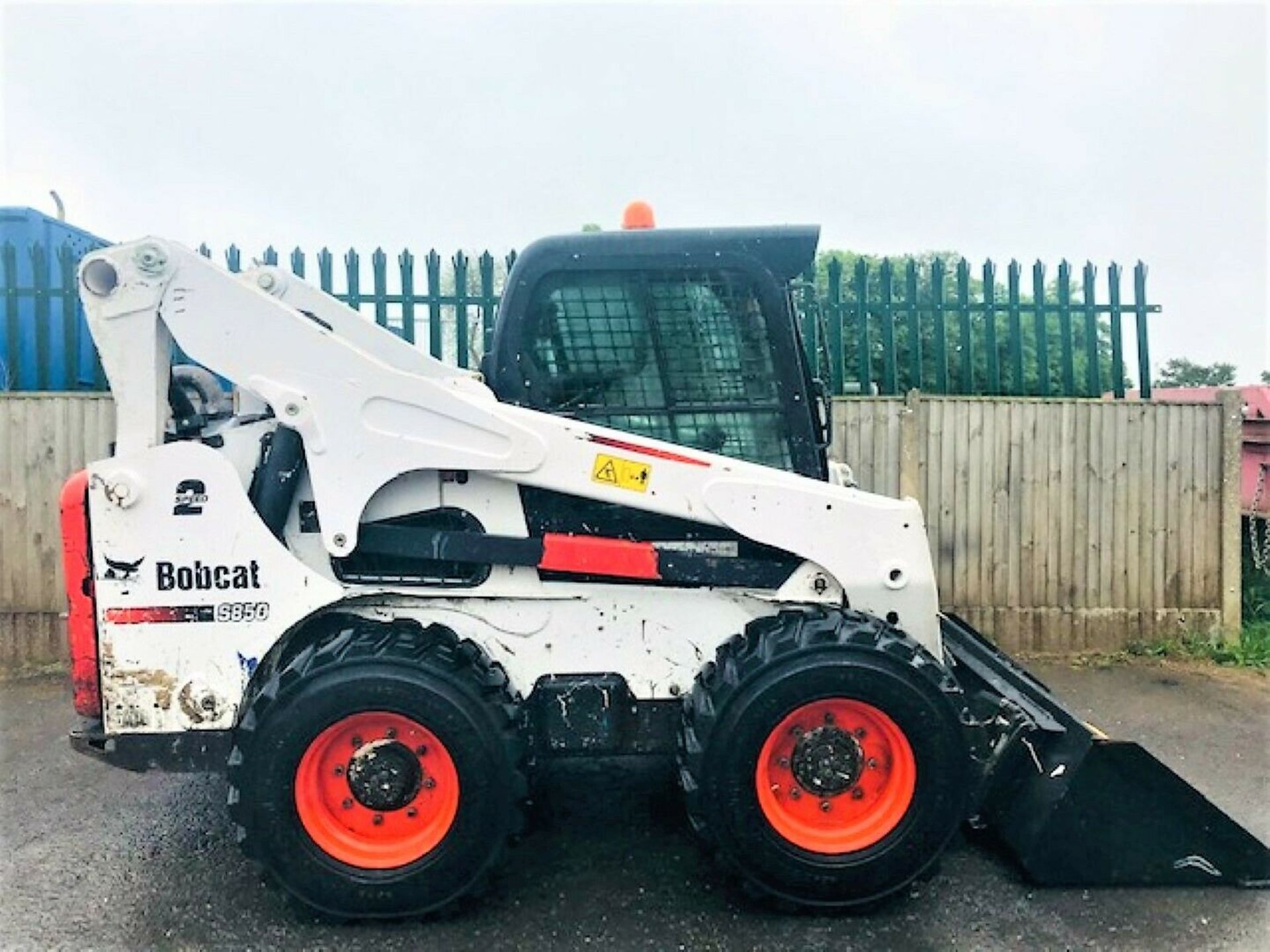 Bobcat S850 Skidsteer