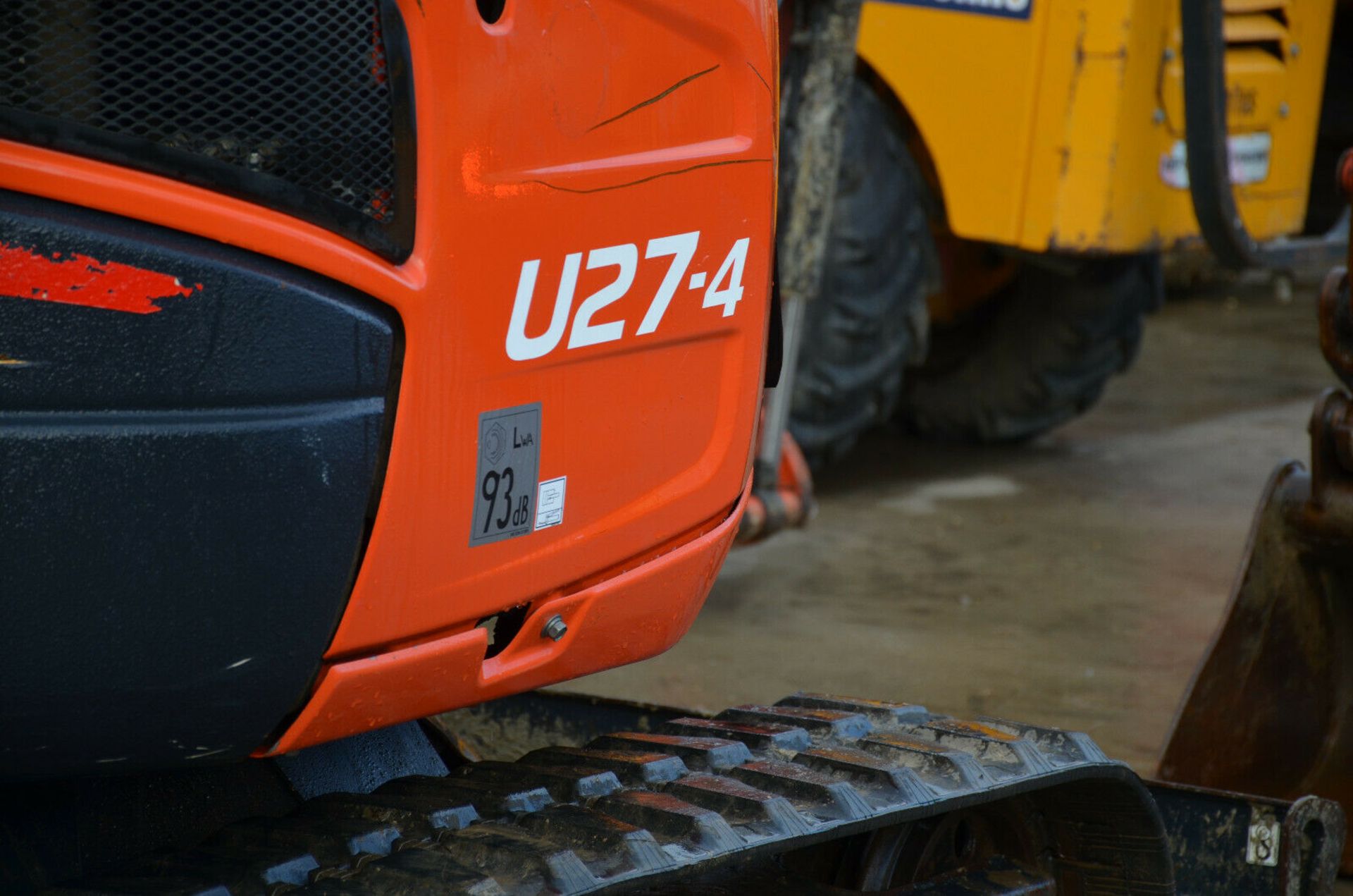 Kubota U27-4 Mini Excavator - Image 3 of 12