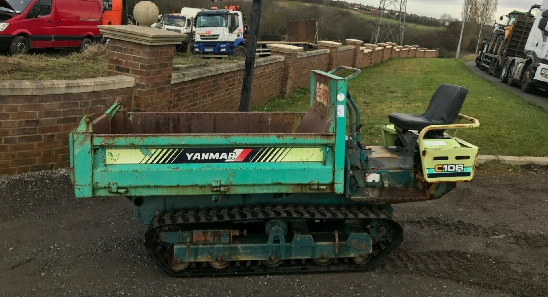 Yanmar C10R Tracked Dumper - Image 8 of 9