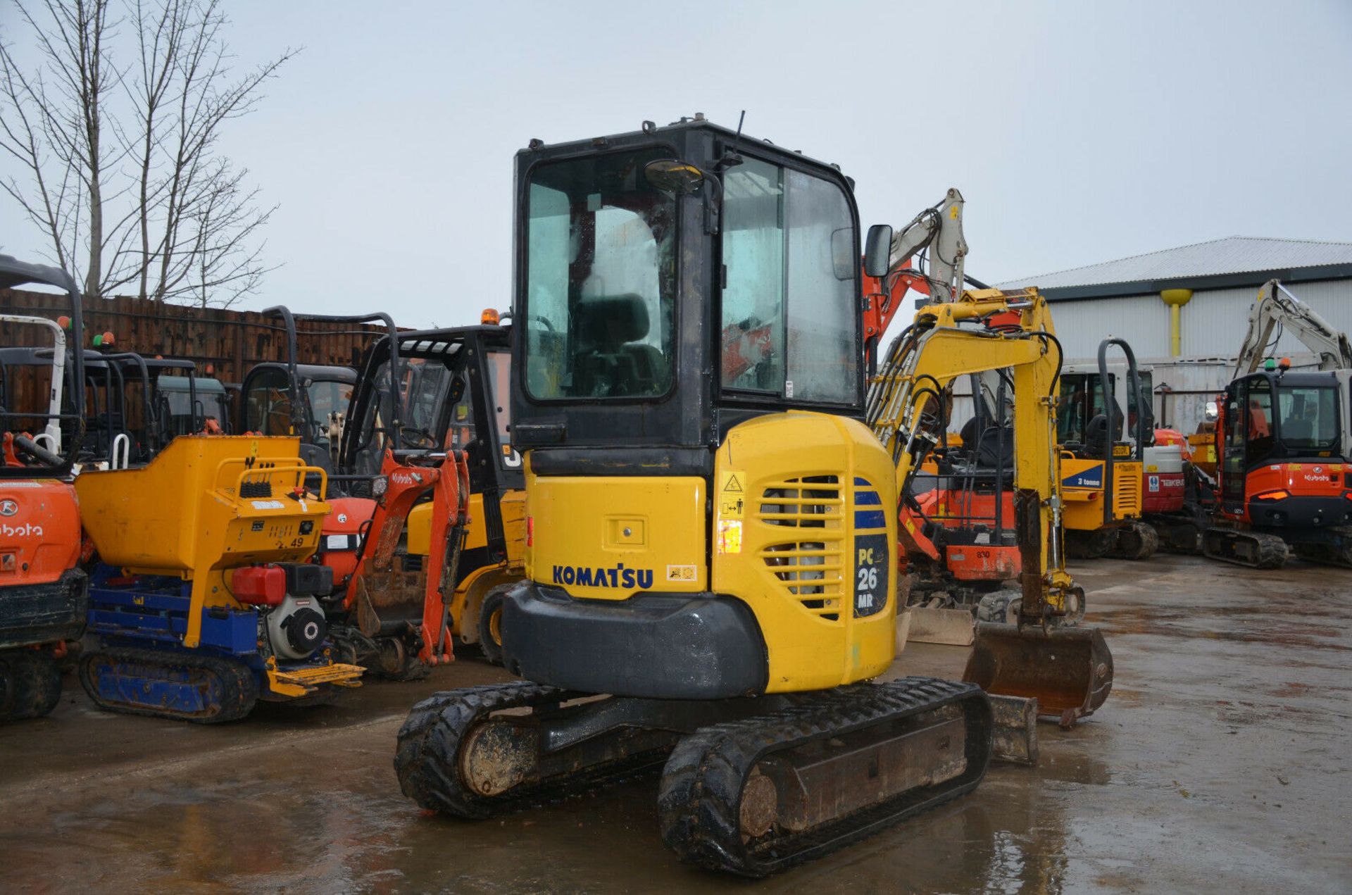 Komatsu PC26 MR-3 Mini Excavator - Image 2 of 12