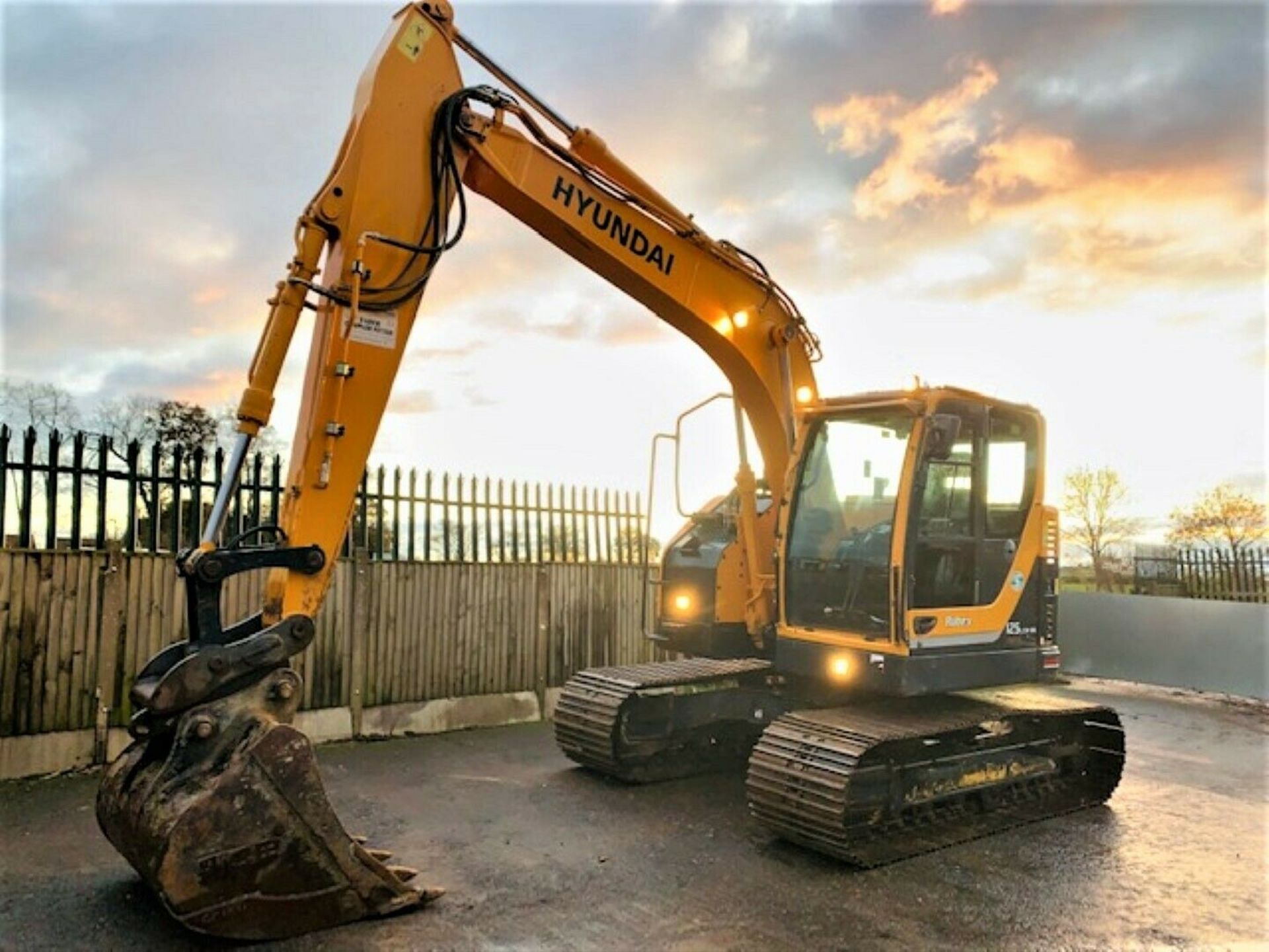 Hyundai Robex Excavator Digger 125 LCR-9A - Image 3 of 12