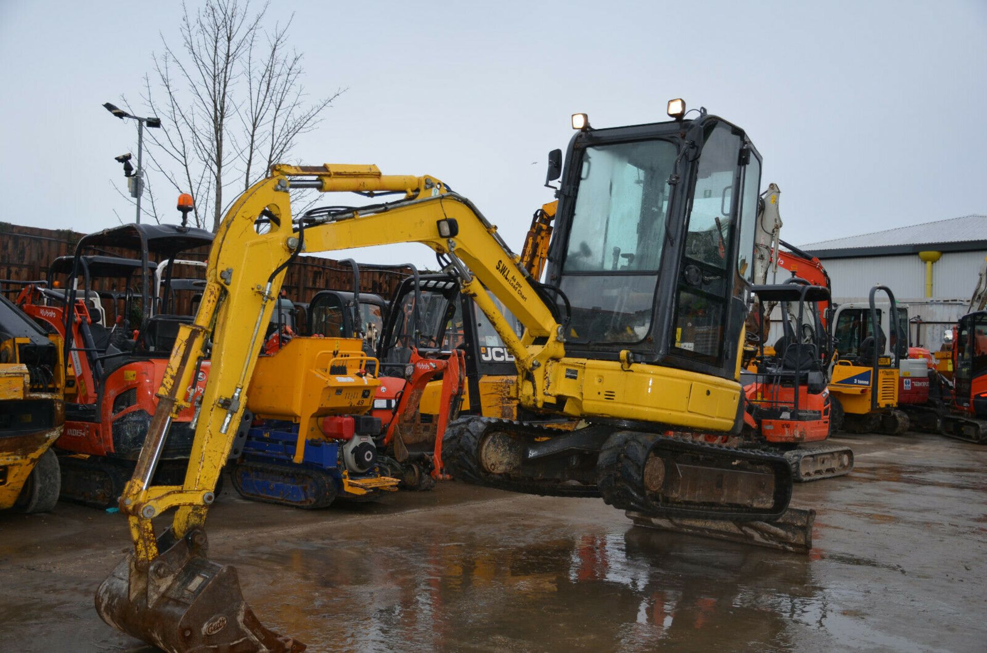 Komatsu PC26 MR-3 Mini Excavator - Image 12 of 12