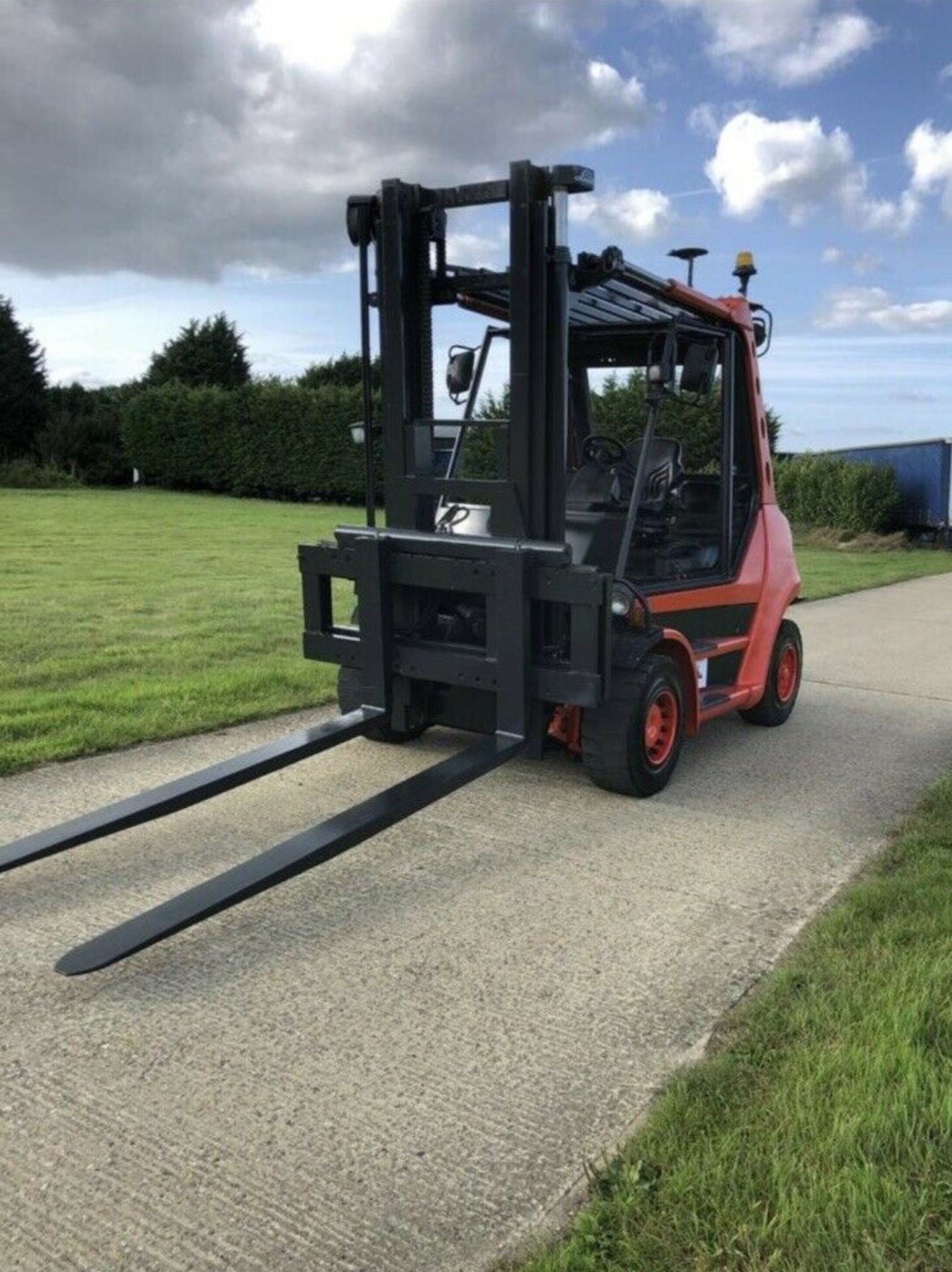 Linde H70 diesel Forklift - Bild 6 aus 6