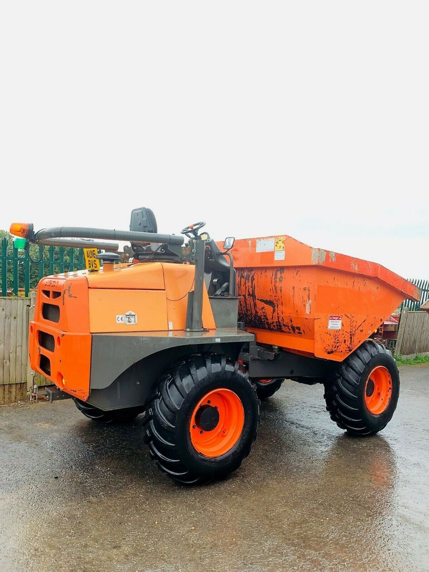 Ausa D1000 AP 10 Tonne Straight Tip Dumper - Bild 4 aus 11