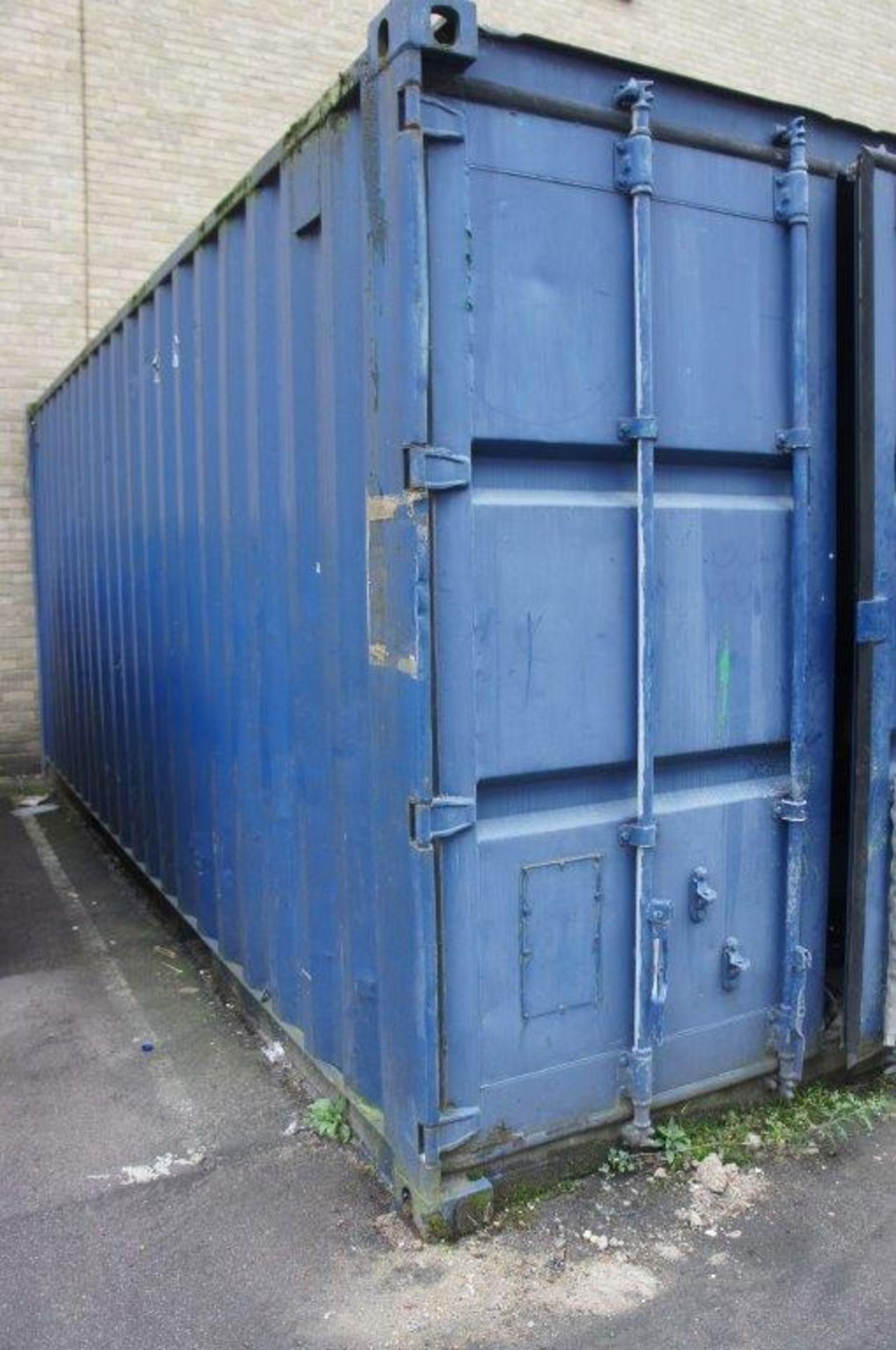 20ft shipping container No Reserve