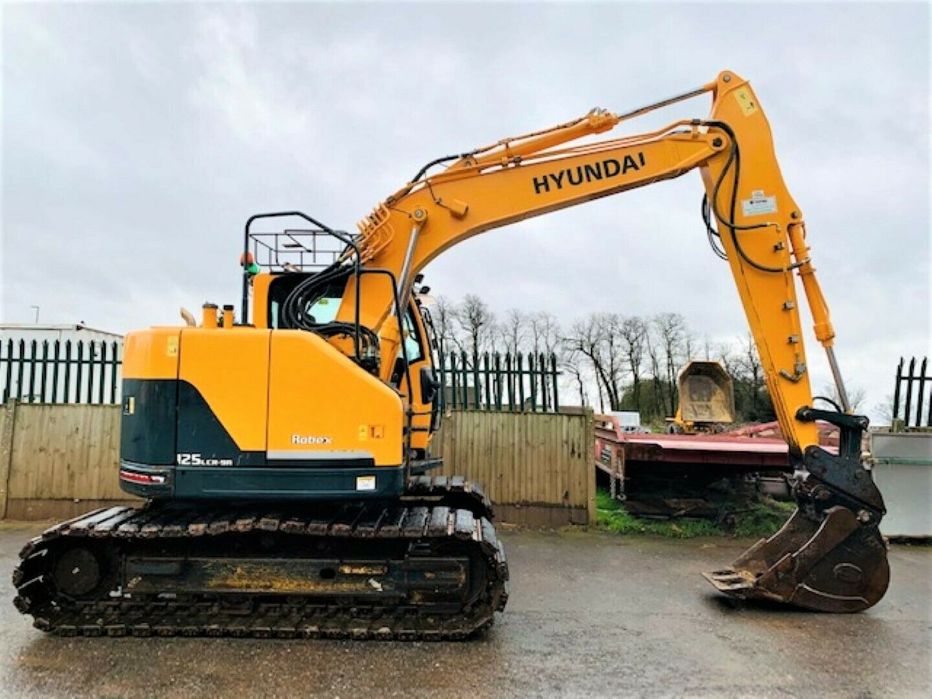 Hyundai Robex 125 LCR-9A Digger / Excavator