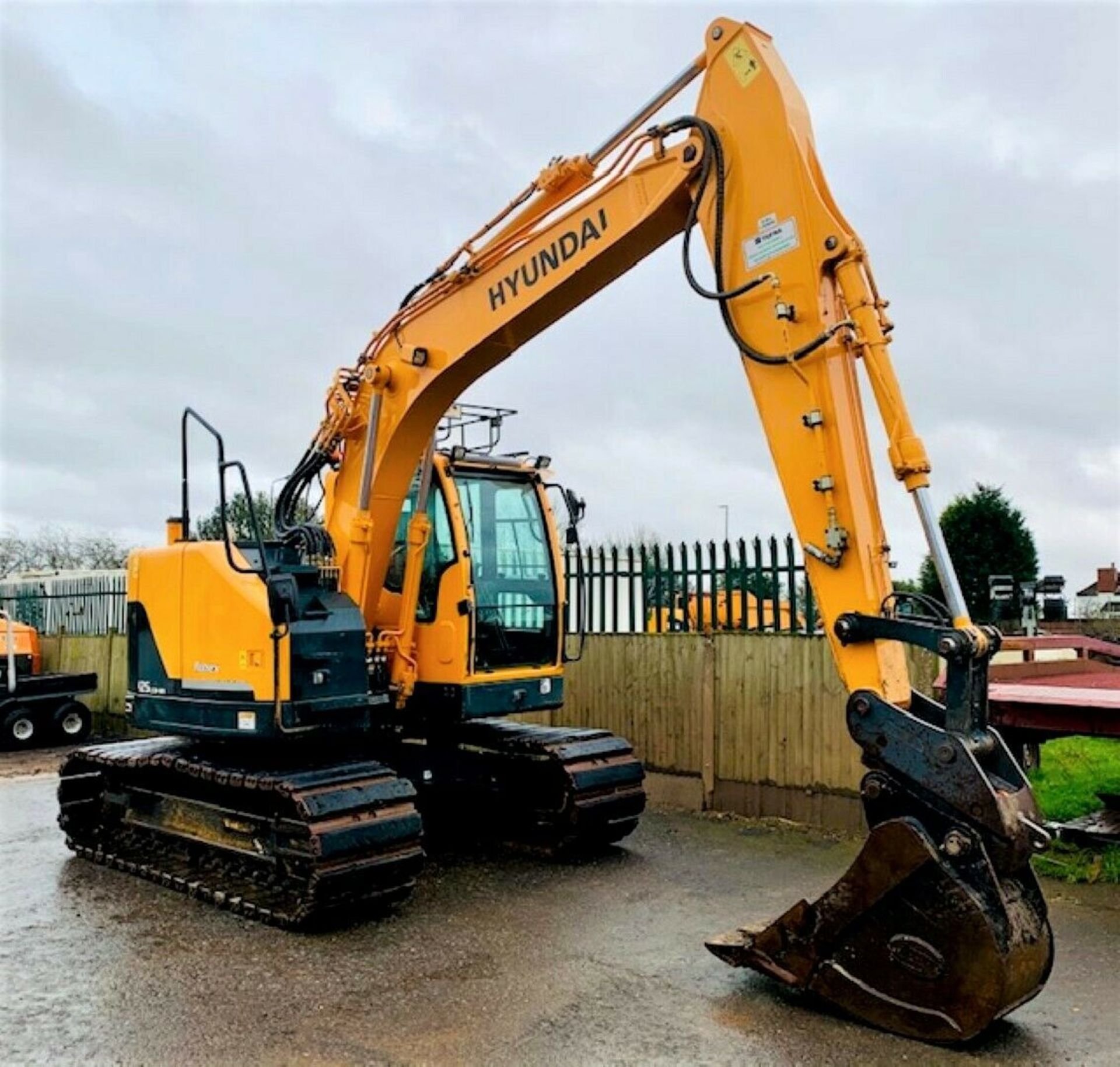 Hyundai Robex 125 LCR-9A Digger / Excavator - Image 2 of 12