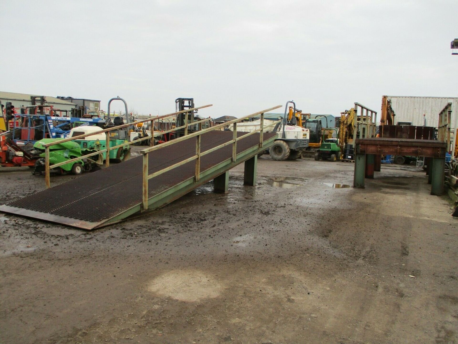 Very Heavy Duty Loading Ramp - Image 12 of 12