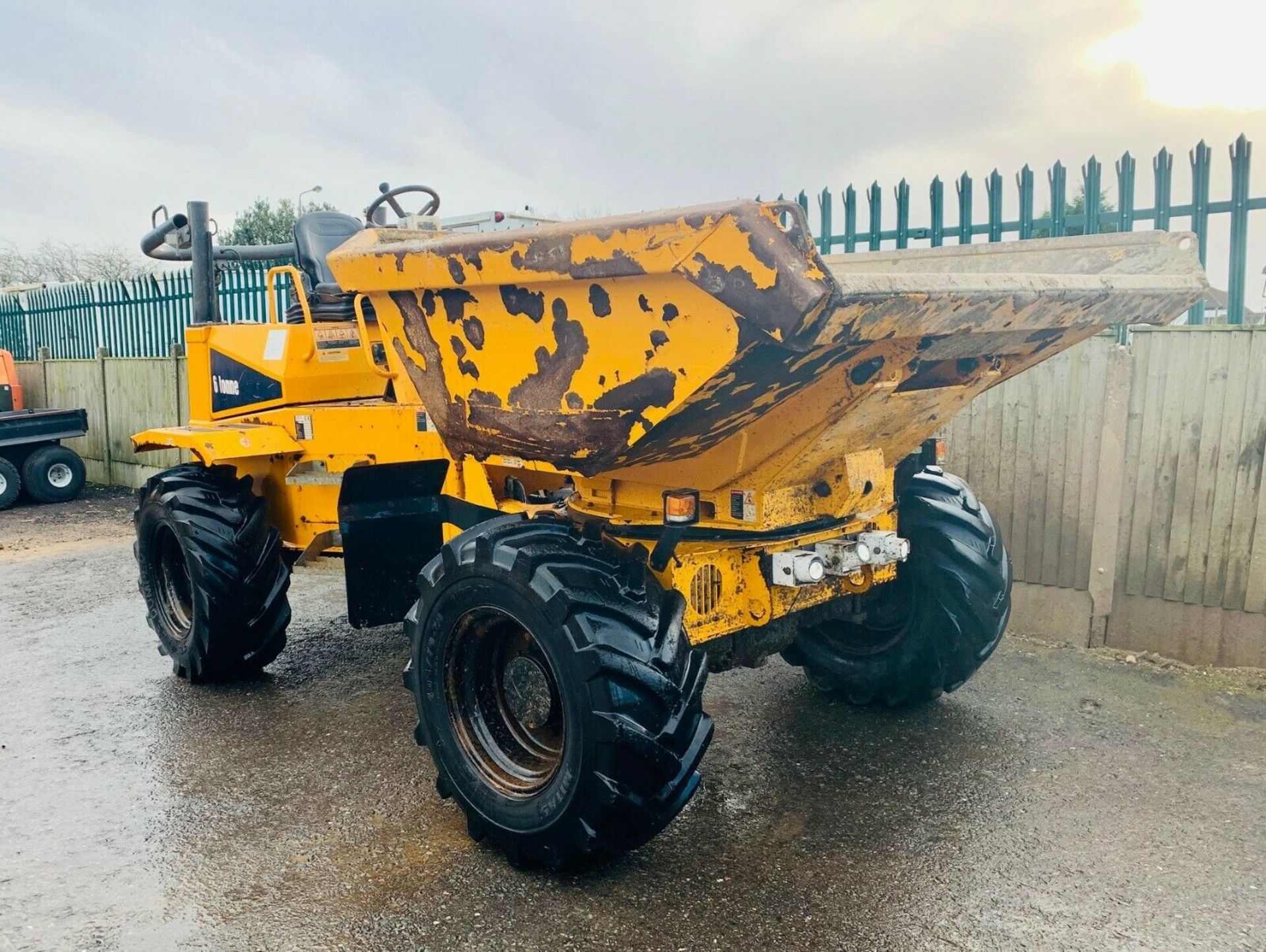 Thwaites MACH666 6 Tonne Swivel Dumper - Image 4 of 12