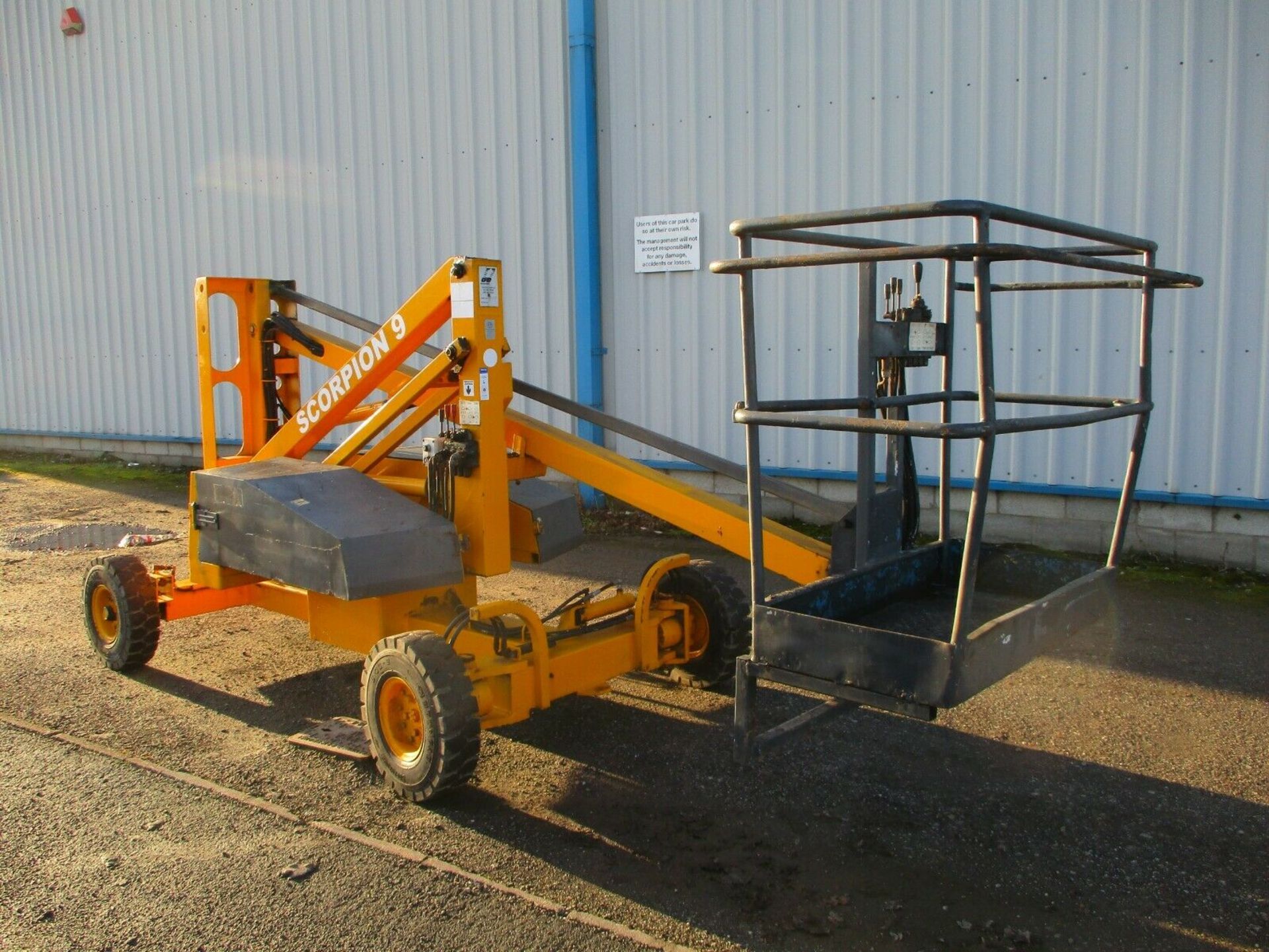 Euro Access Scorpion 9 Self Propelled Access Platform - Image 9 of 12