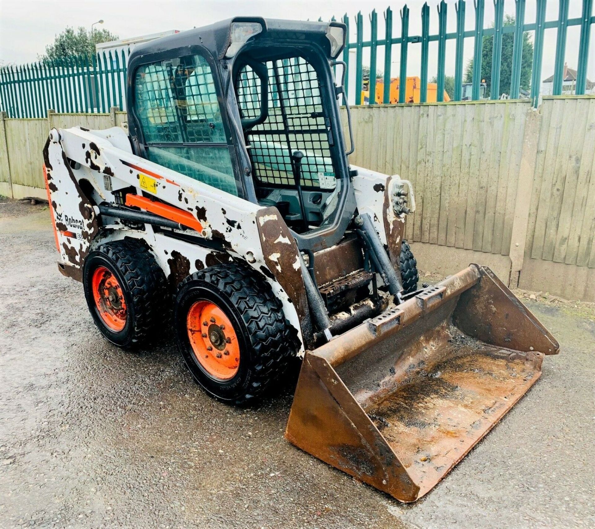 Bobcat S550 Skidsteer - Image 3 of 11