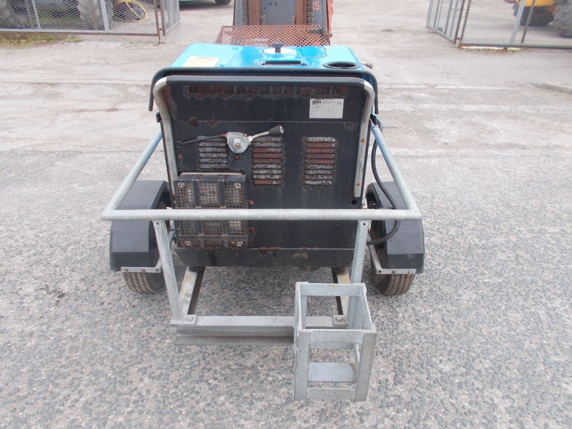 Edge V 200 MD Towable Hot and Cold Diesel Engined Pressure Washer - Image 2 of 7