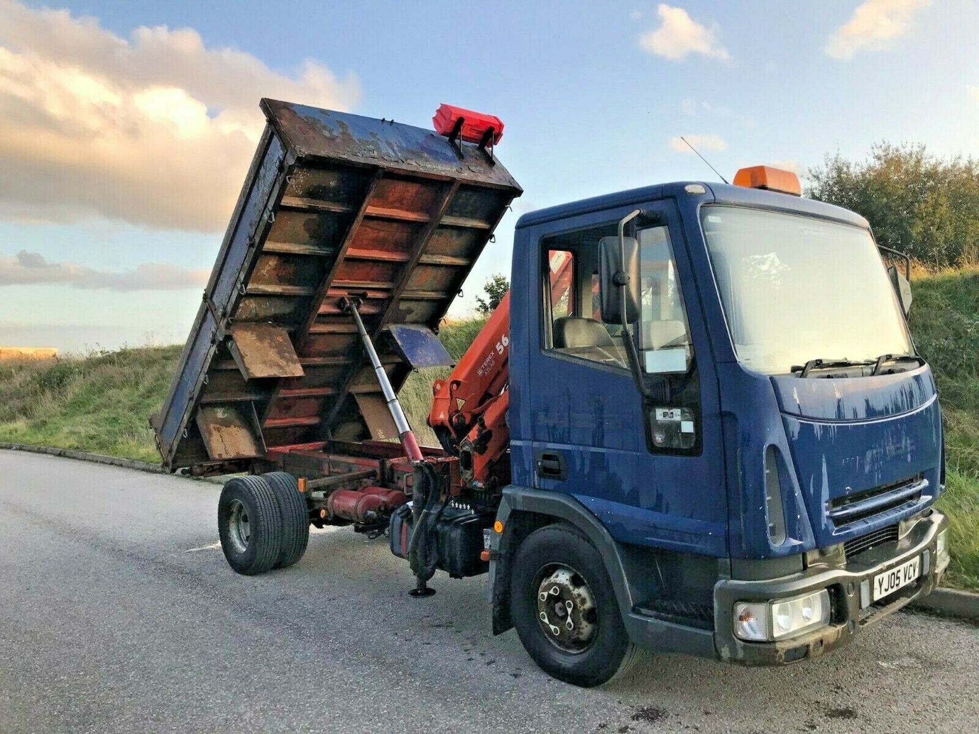 Iveco Tipper With Hiab Crane - Image 3 of 12