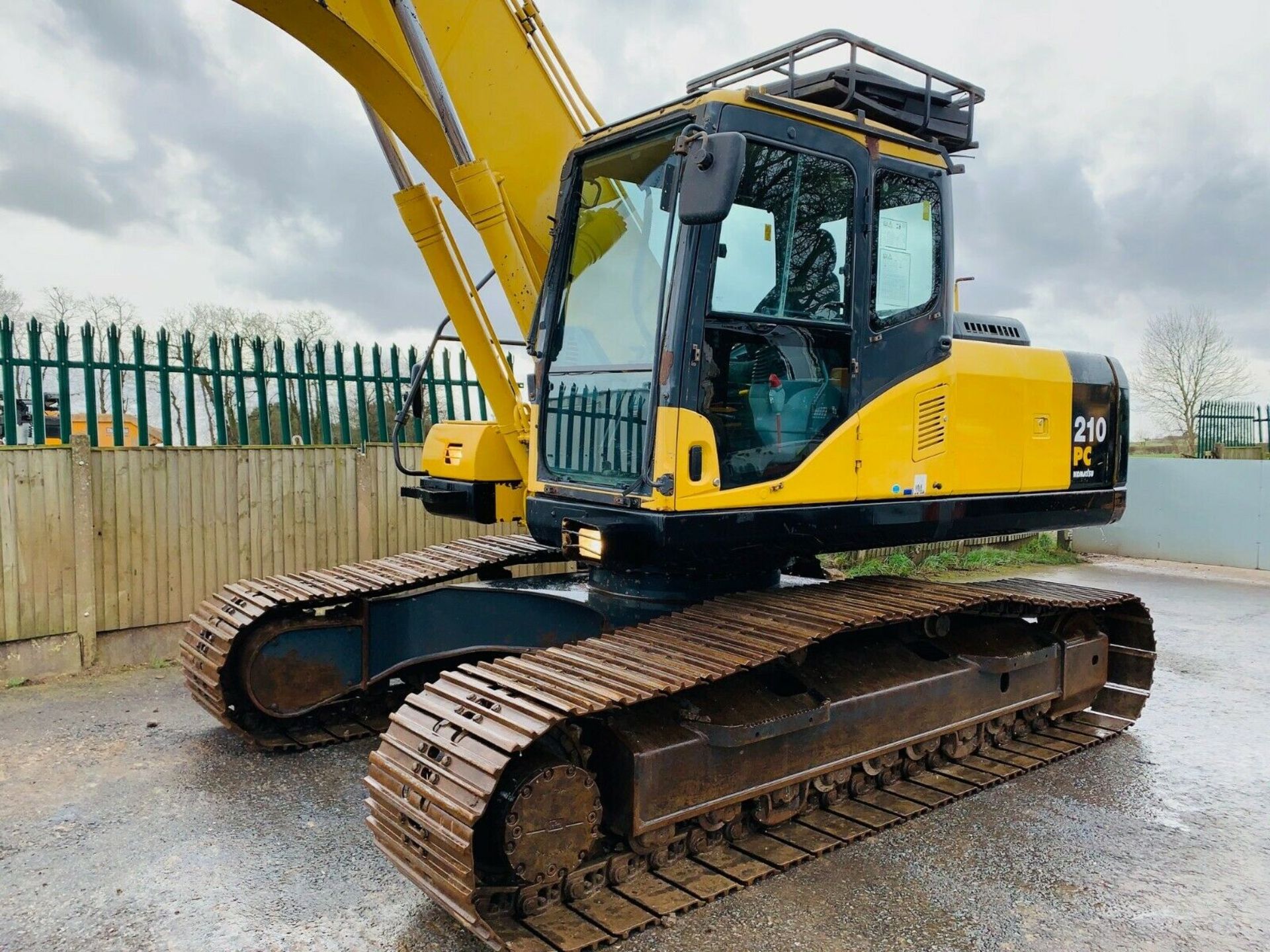 Komatsu PC210LC-7K Excavator - Image 6 of 12