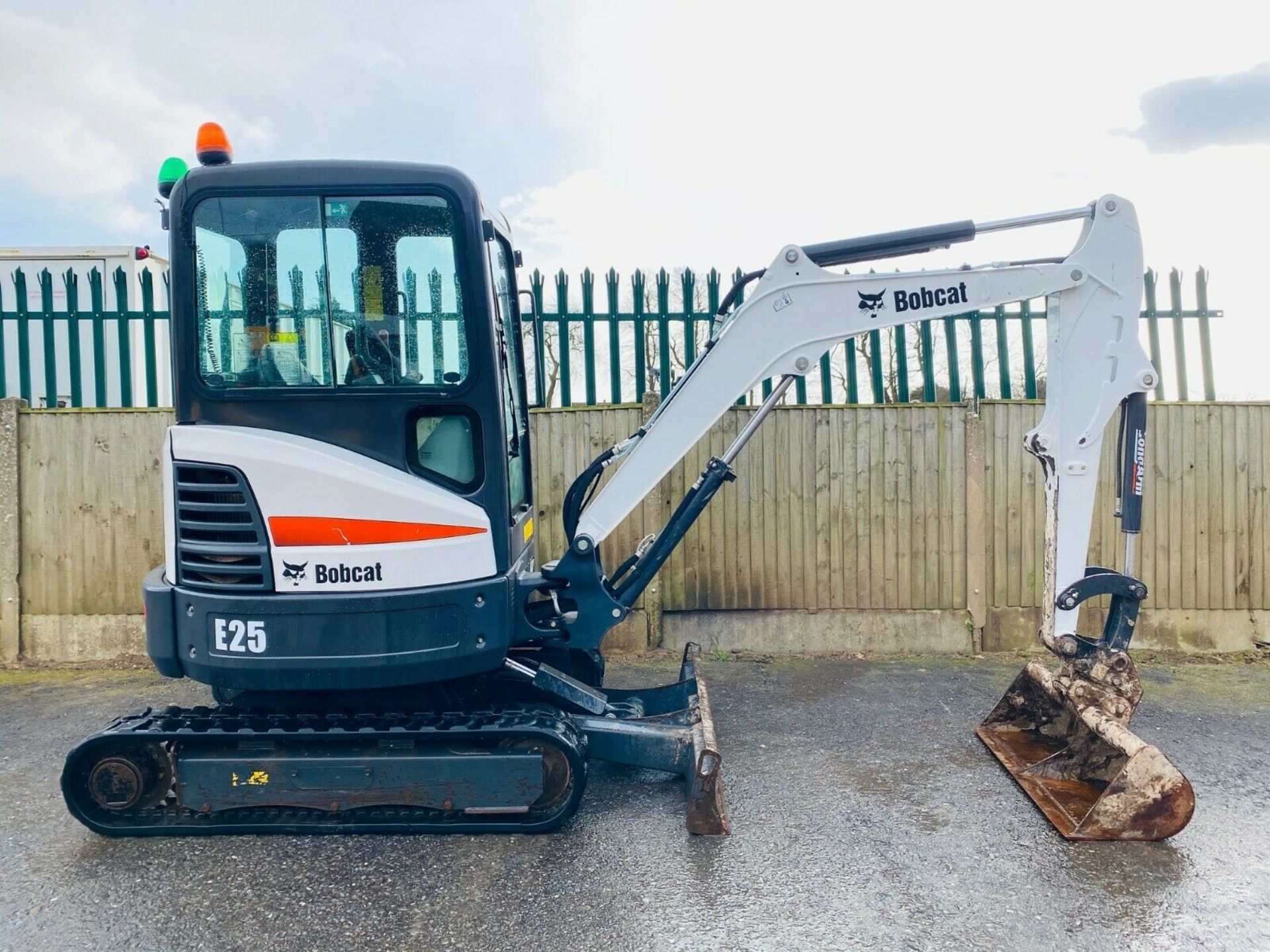 Bobcat E25 Excavator