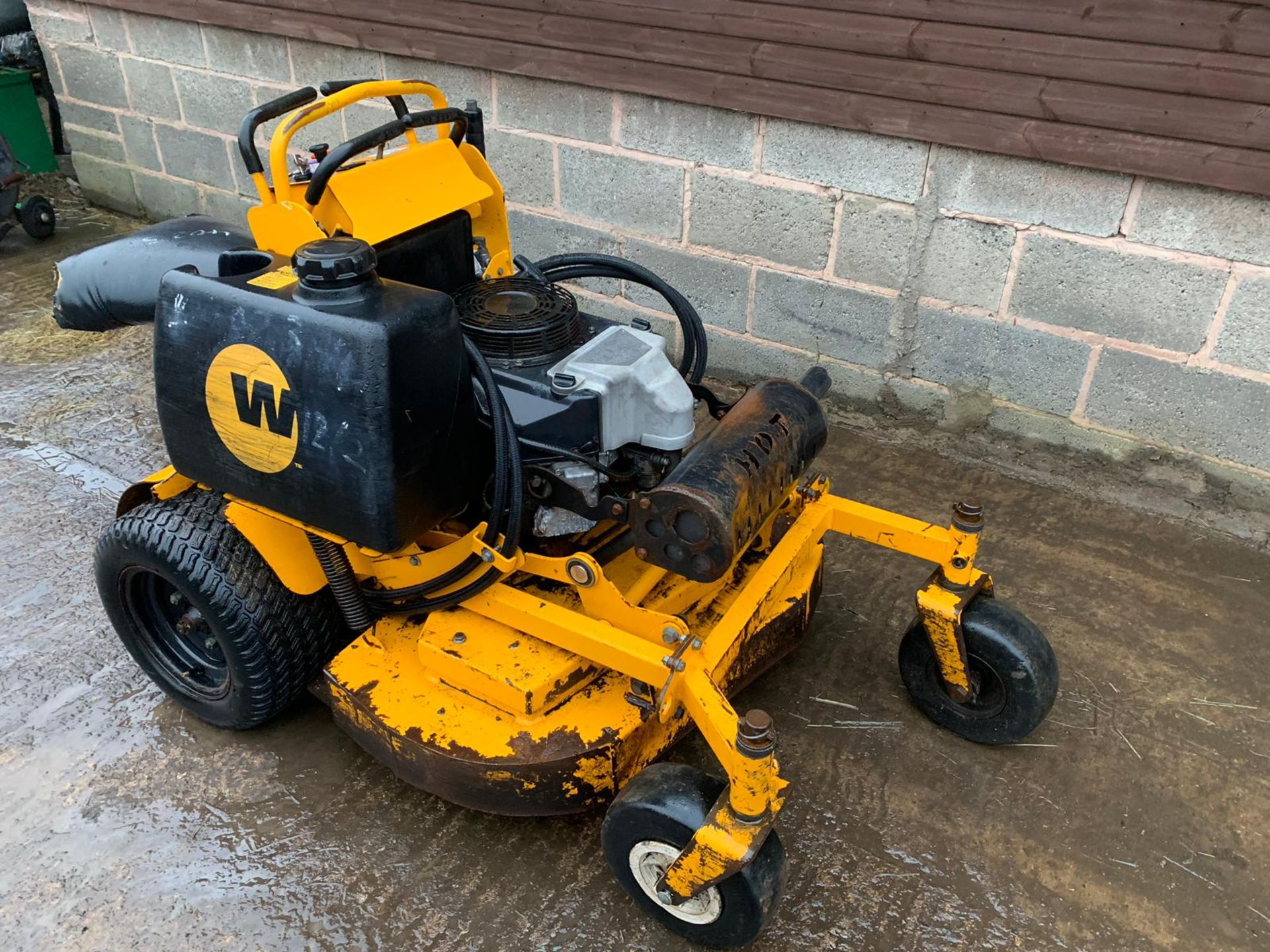 Wright Commercial Zero Turn Scag Mower