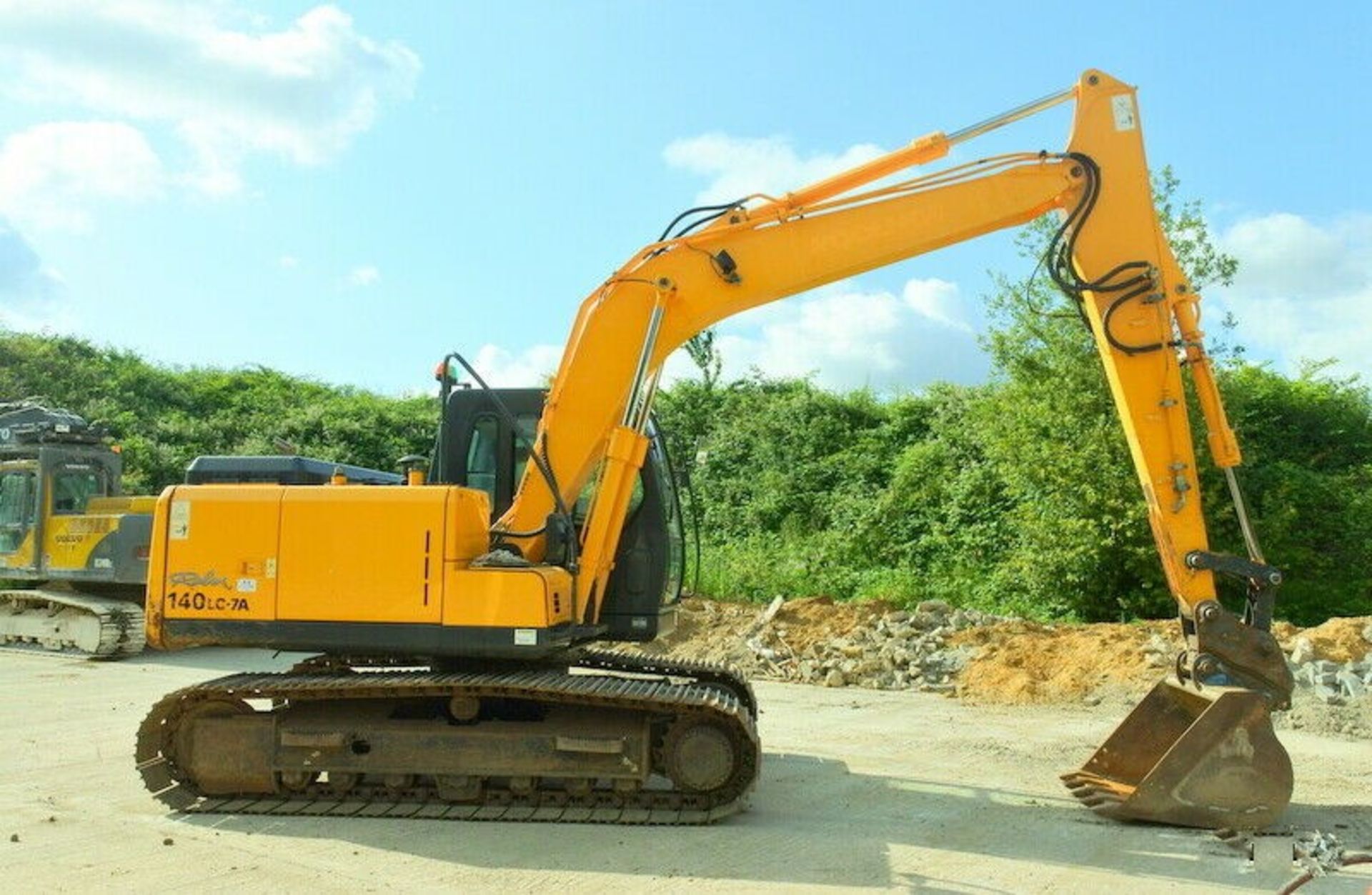 Hyundai 140 LC - 7A Excavator - Image 2 of 12