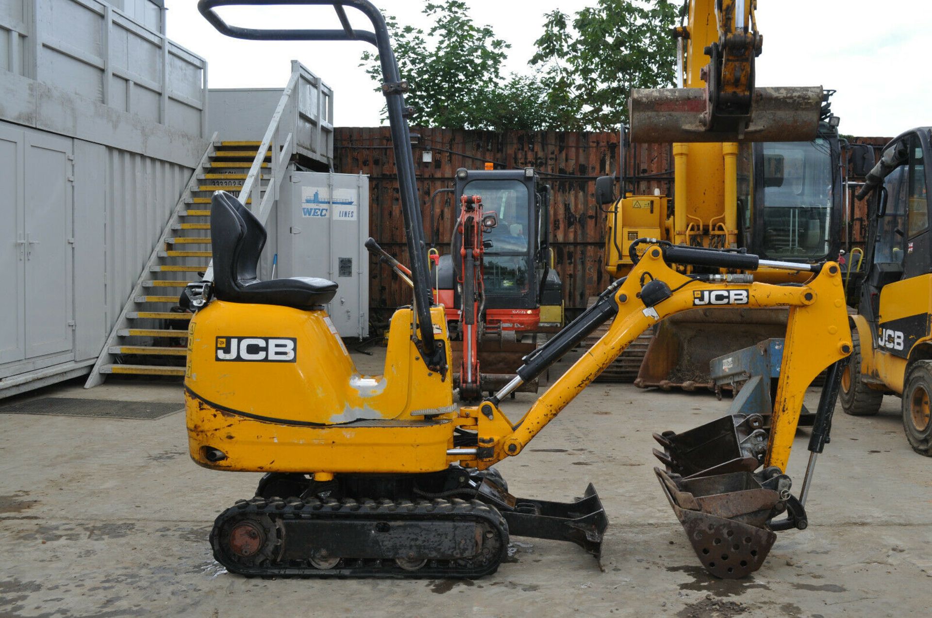 JCB 8008 CTS Micro Excavator