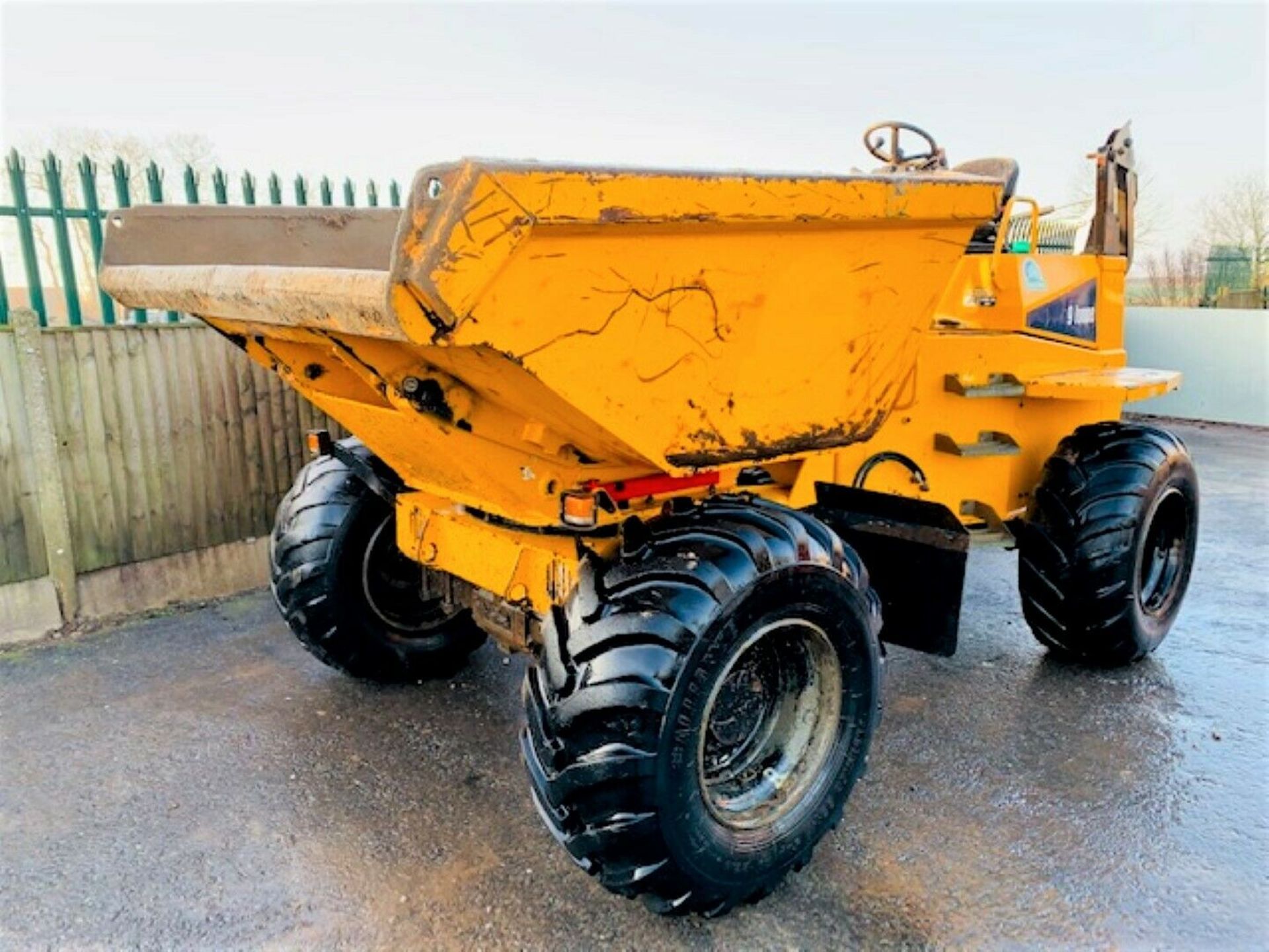 Thwaites Mach 698 9 Tonne Straight Tip Dumper - Image 3 of 12