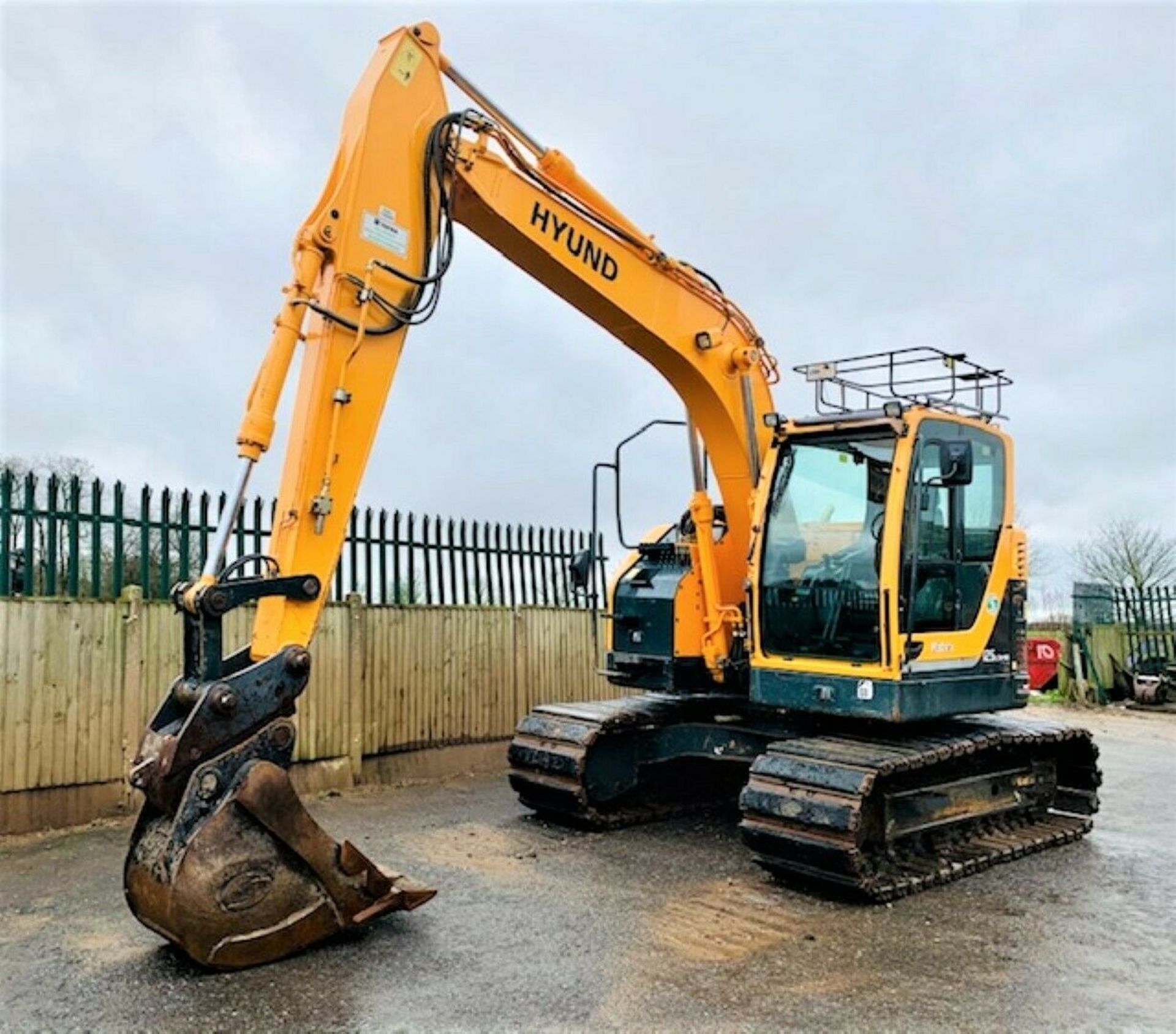 Hyundai Robex 125 LCR-9A Excavator - Image 3 of 14