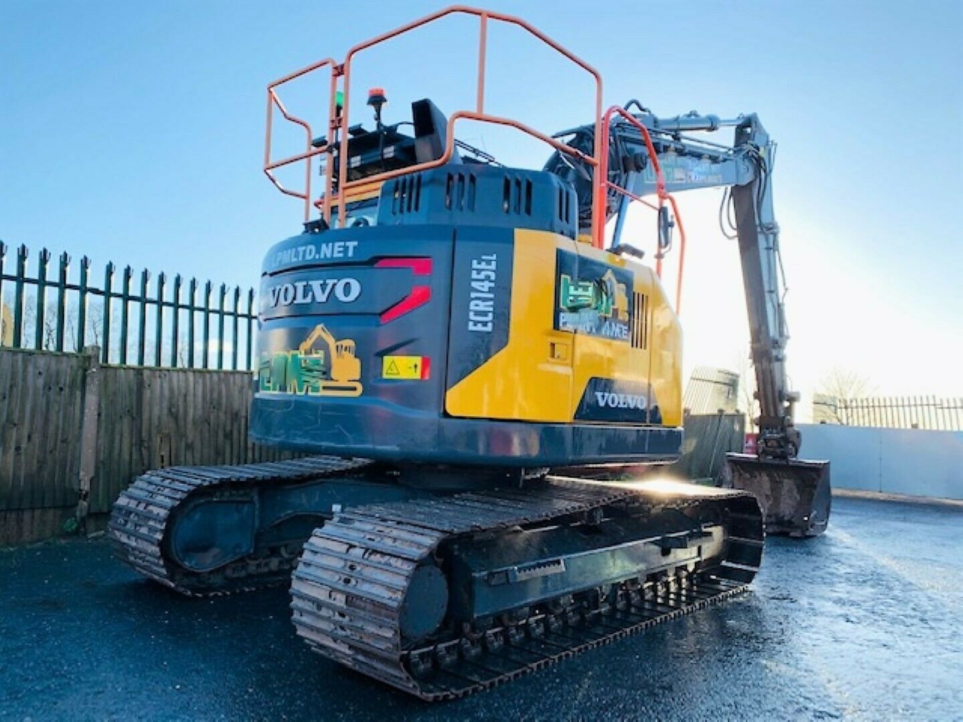 Volvo ECR145 EL Excavator - Image 4 of 12