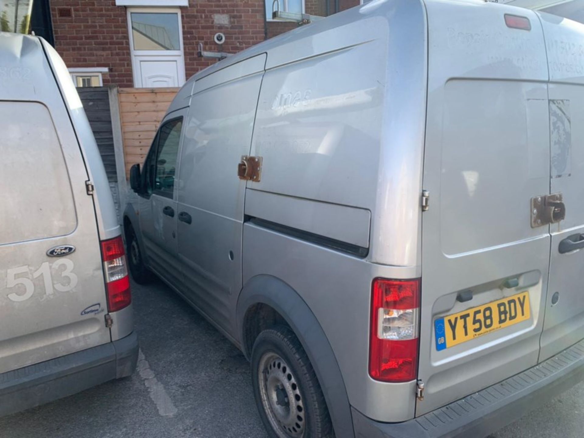 Ford Connect Van NO VAT - Image 16 of 16