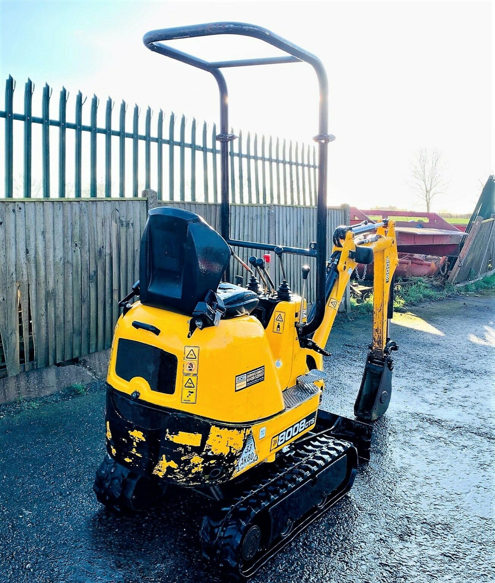 JCB 8008 CTS Digger - Image 4 of 9