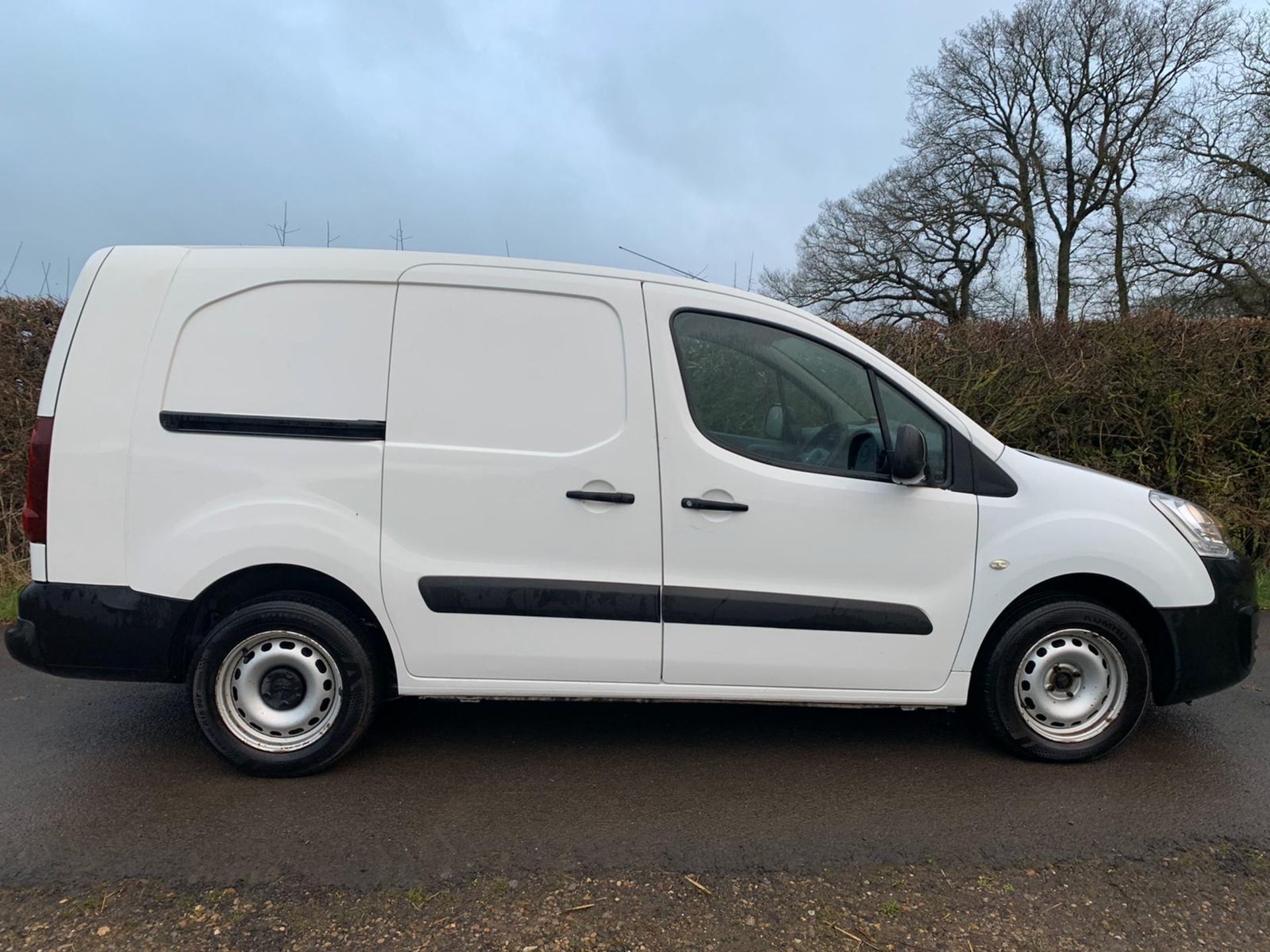 Peugeot Partner LWB Van - Image 3 of 12