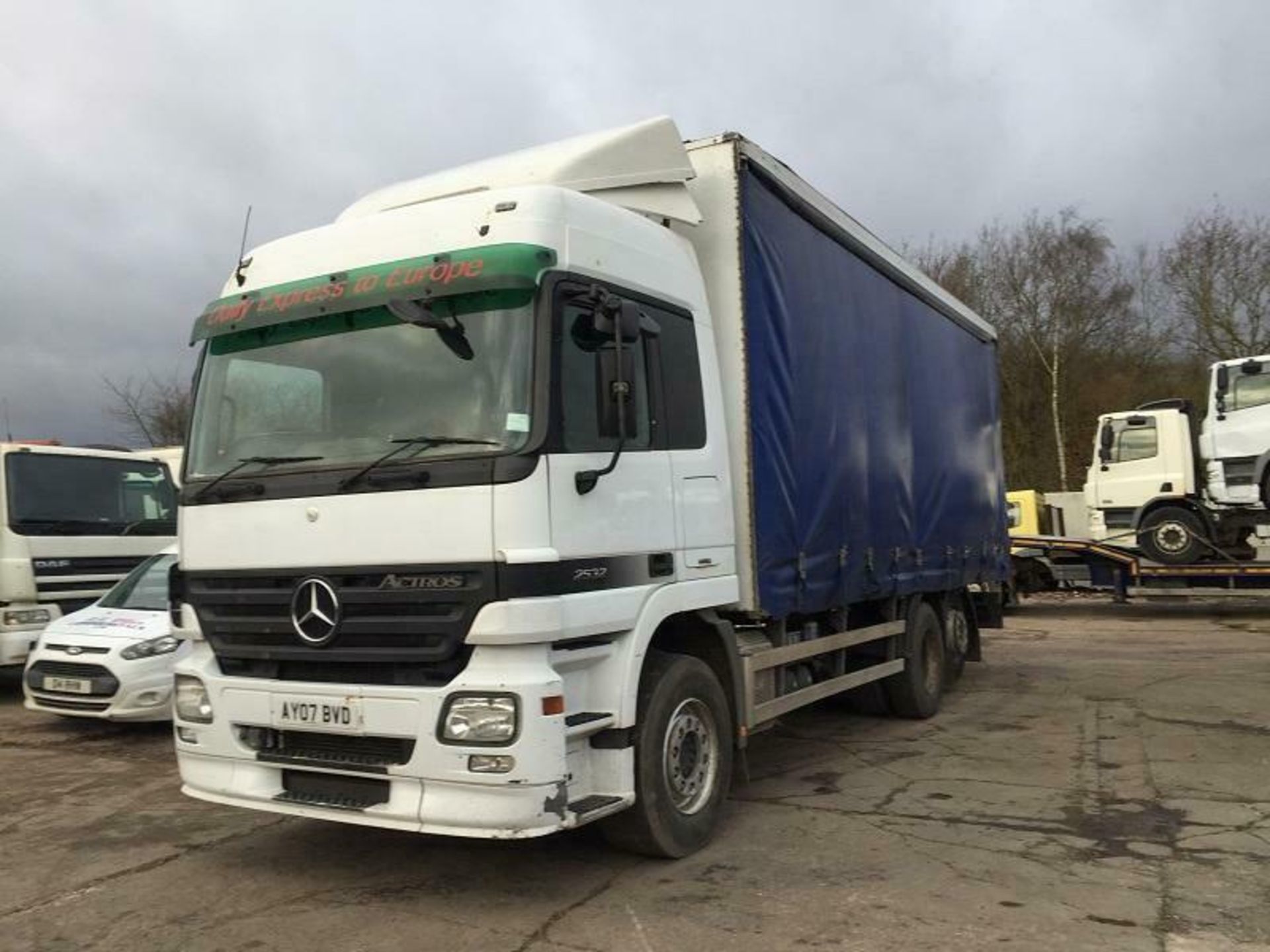 Mercedes Actros 2532 - Image 2 of 12