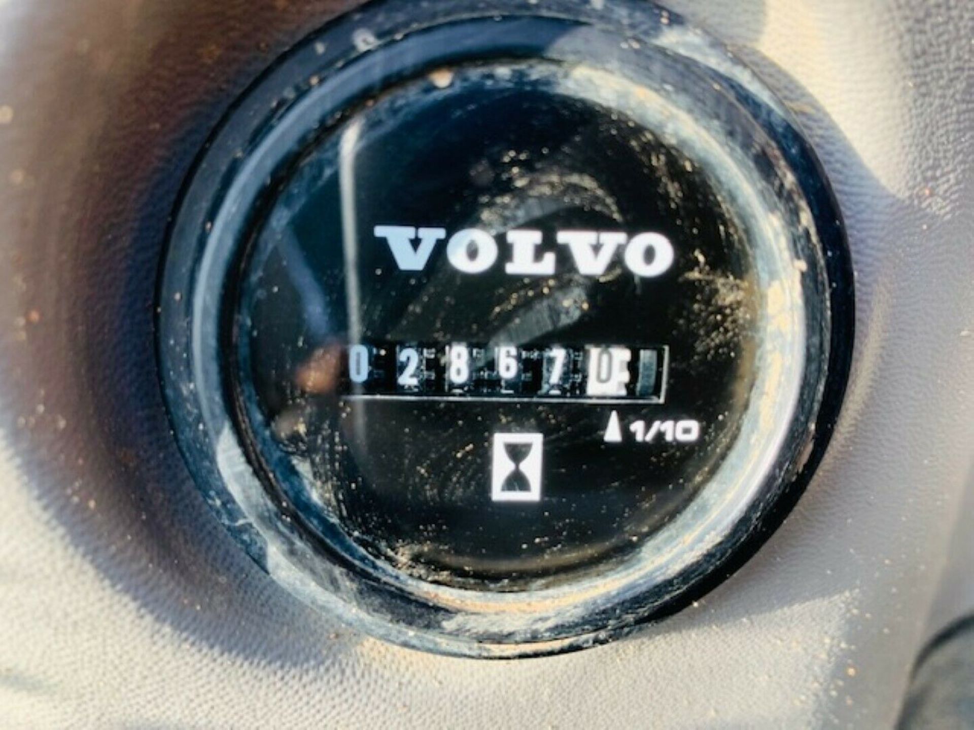 Volvo ECR145 EL Excavator - Bild 6 aus 12