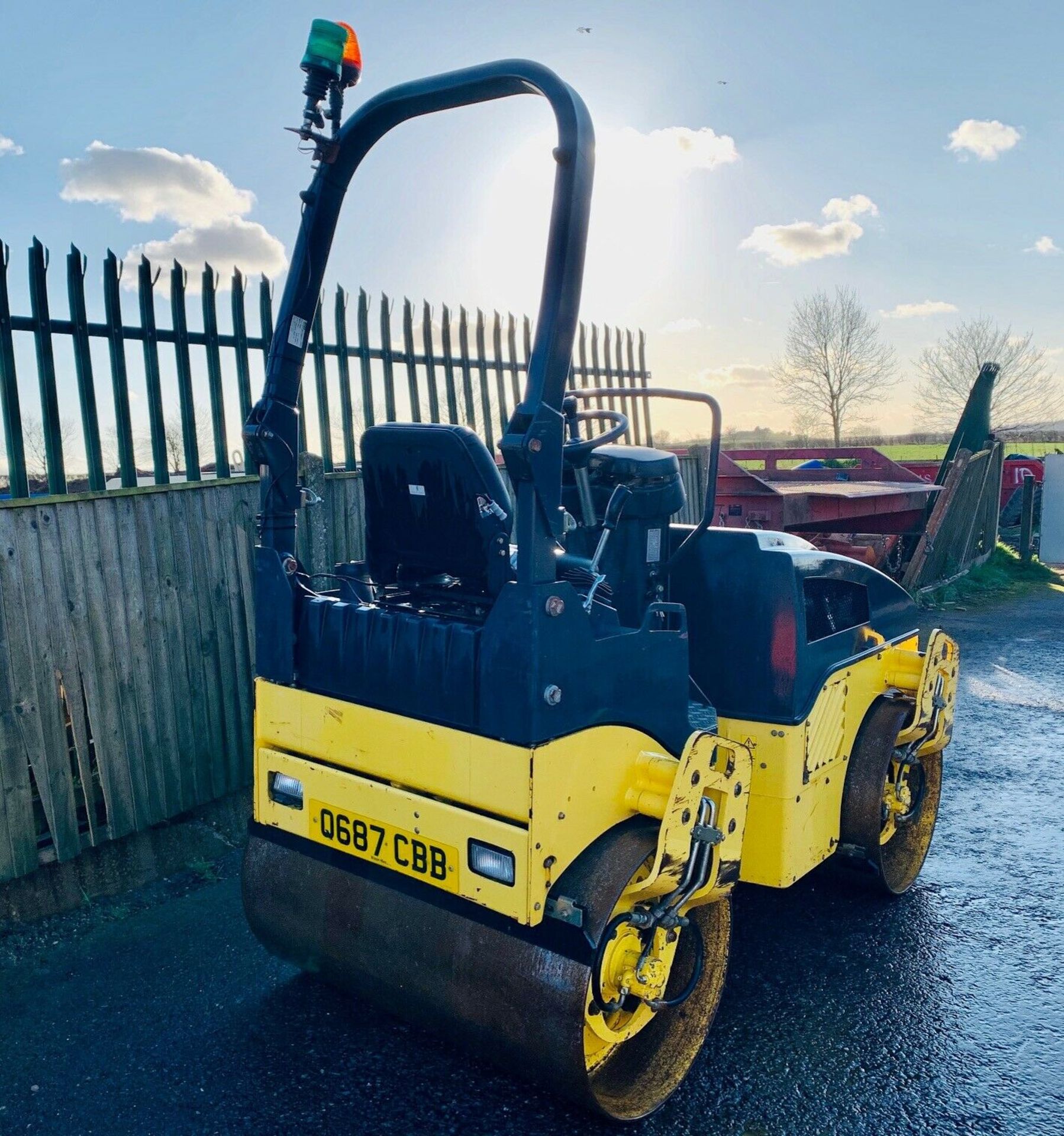 Bomag BW 120 AD-4 Tandem Roller - Image 4 of 10