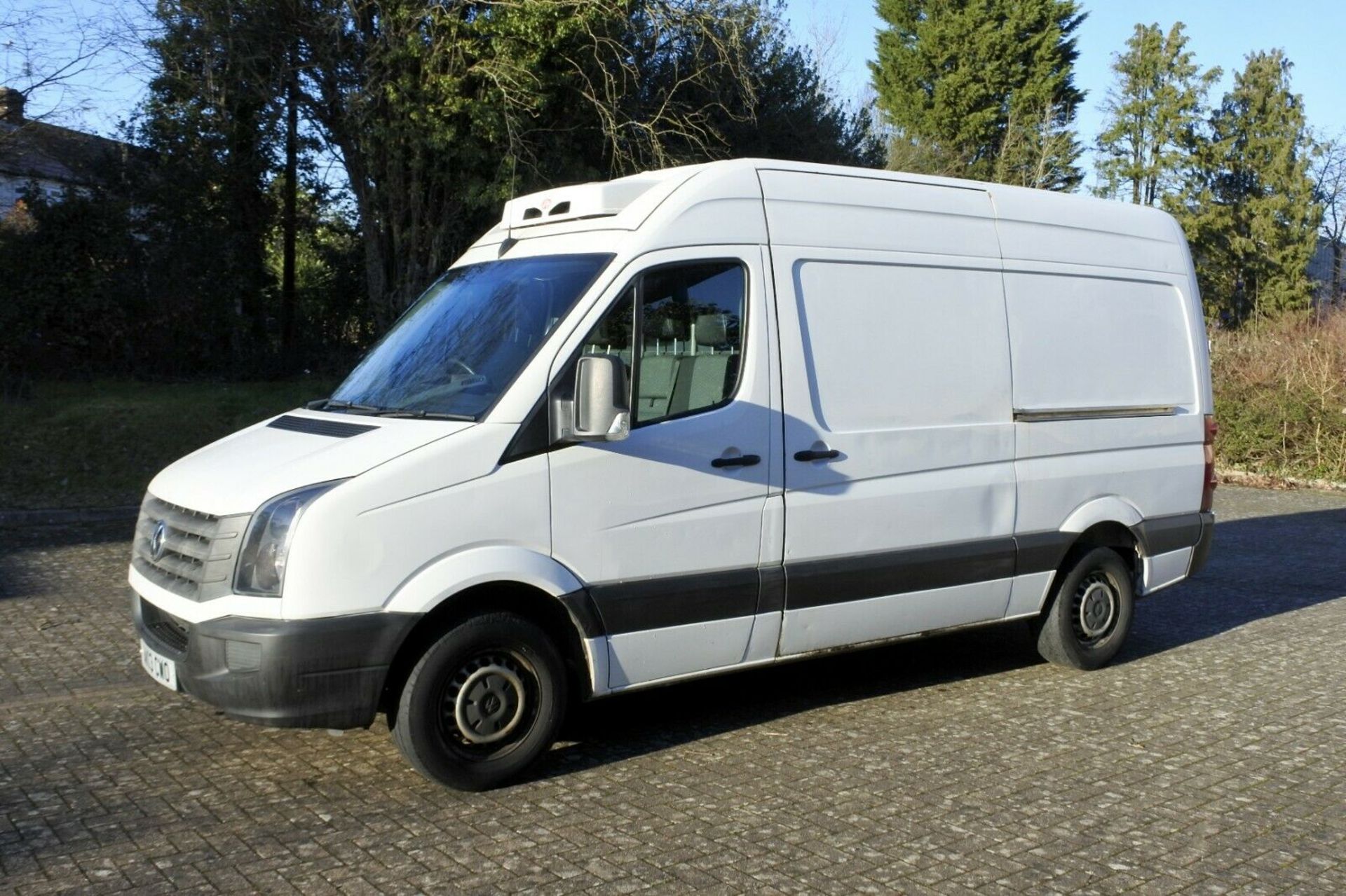 Vw Crafter CR35 TDI 109ps Chiller Van - Image 4 of 12