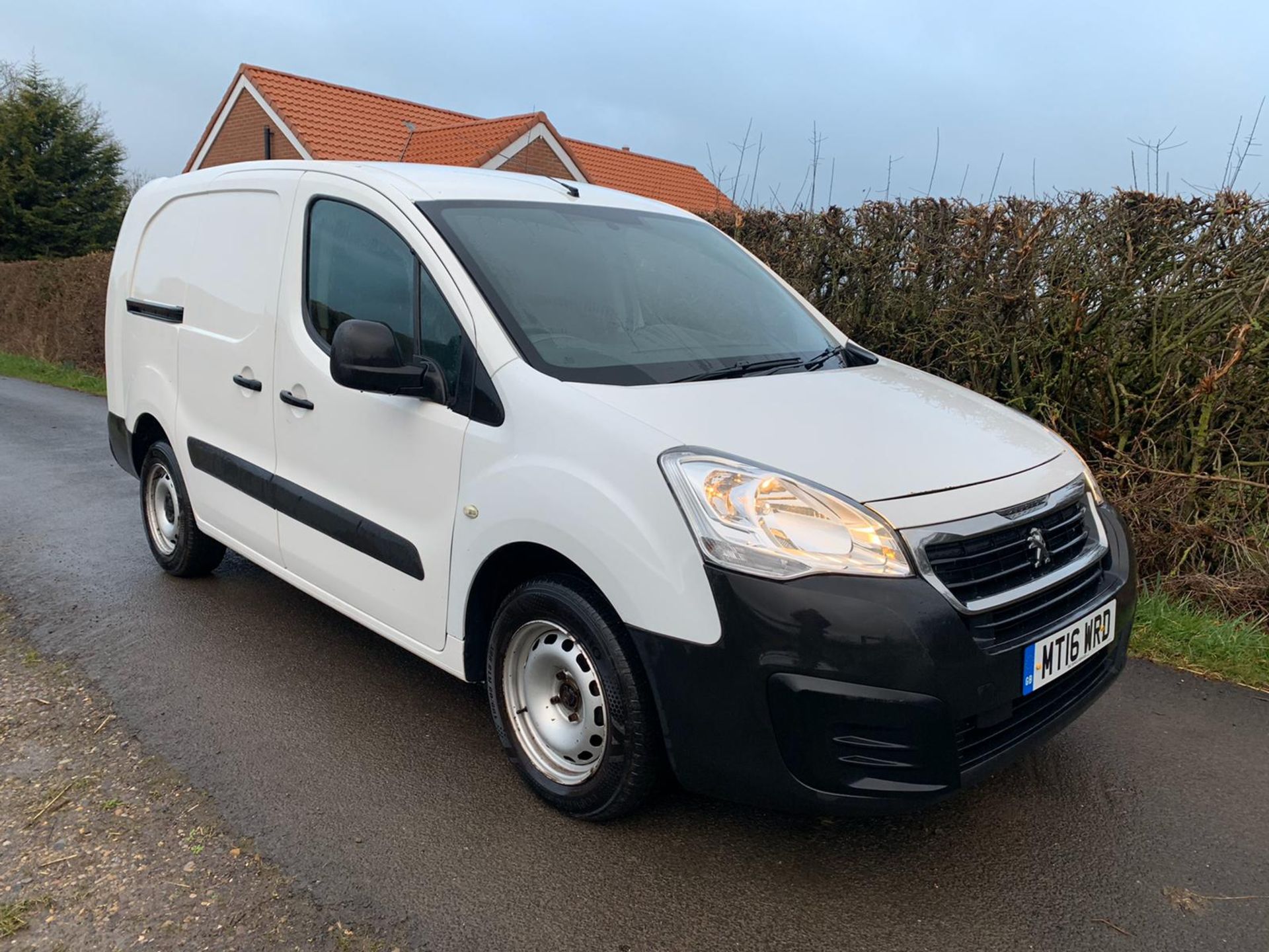 2016 Peugeot Partner 750 S L2 Van