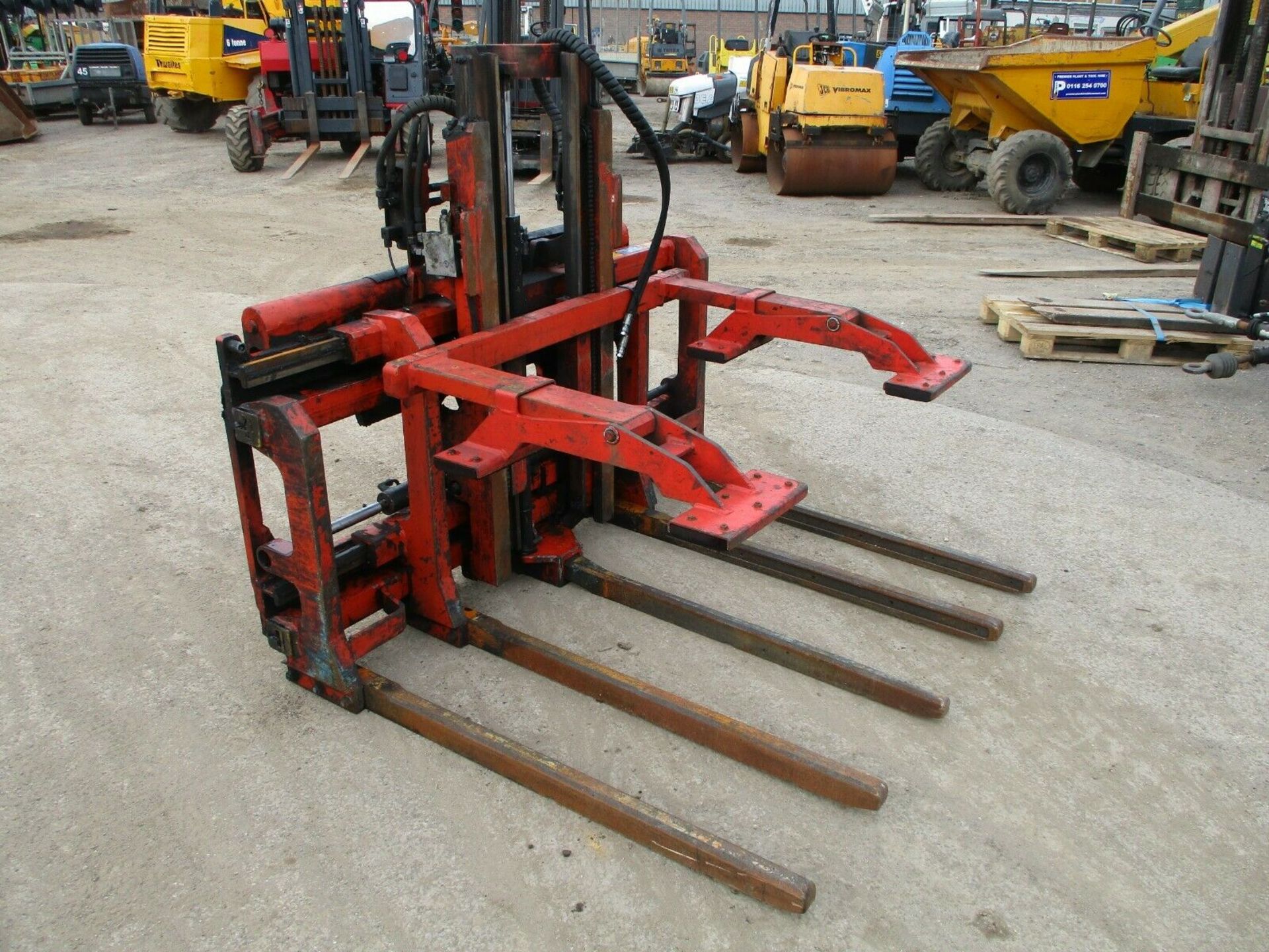 Kaup Multi Pallet Lifter