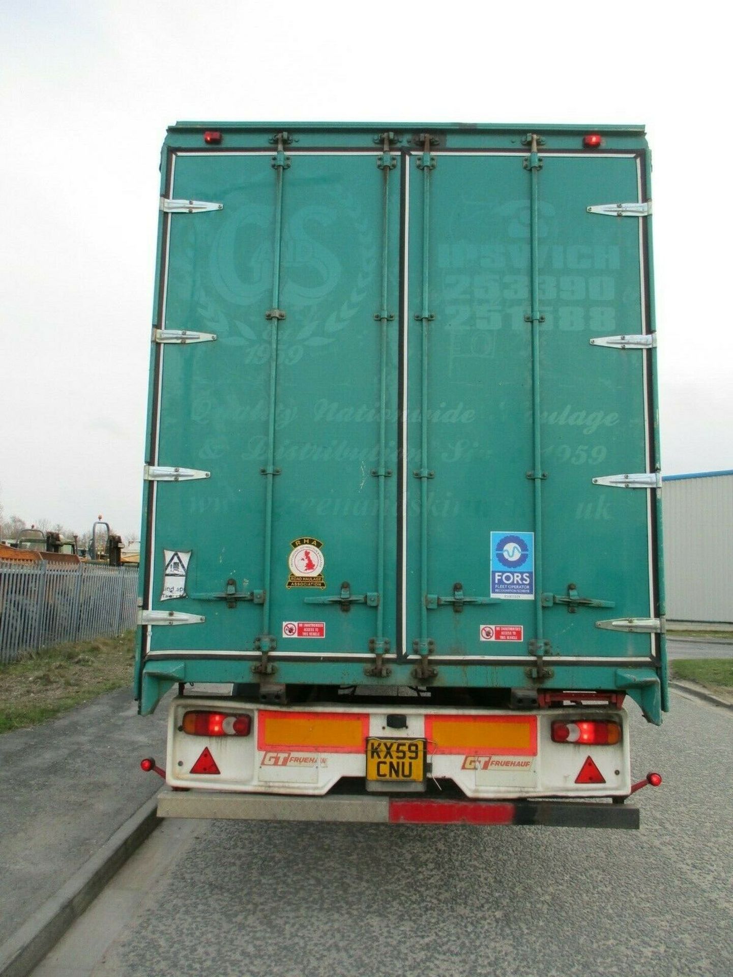 GT Fruehauf Curtain Side Trailer - Image 6 of 12