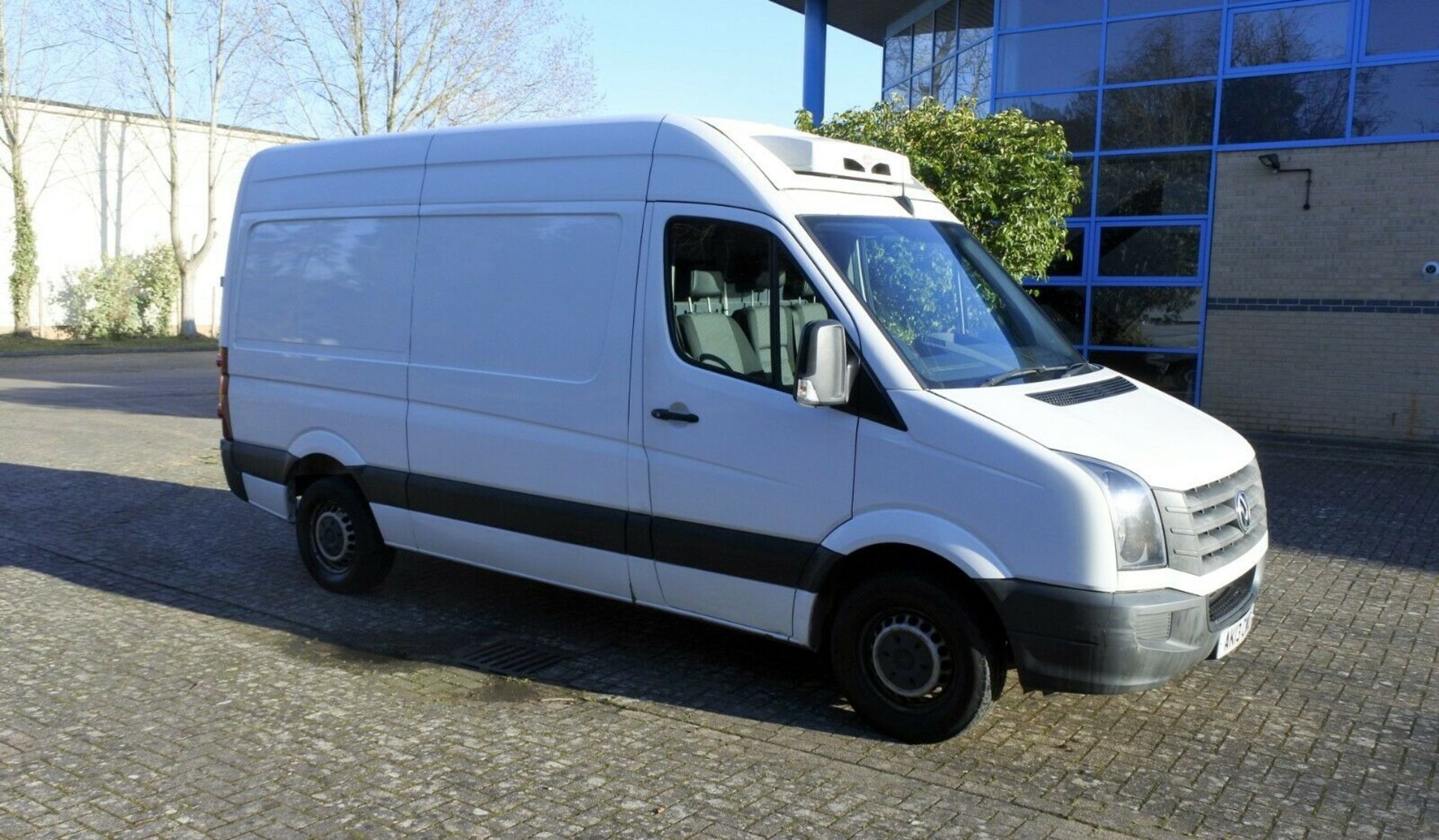 Vw Crafter CR35 TDI 109ps Chiller Van - Image 11 of 12