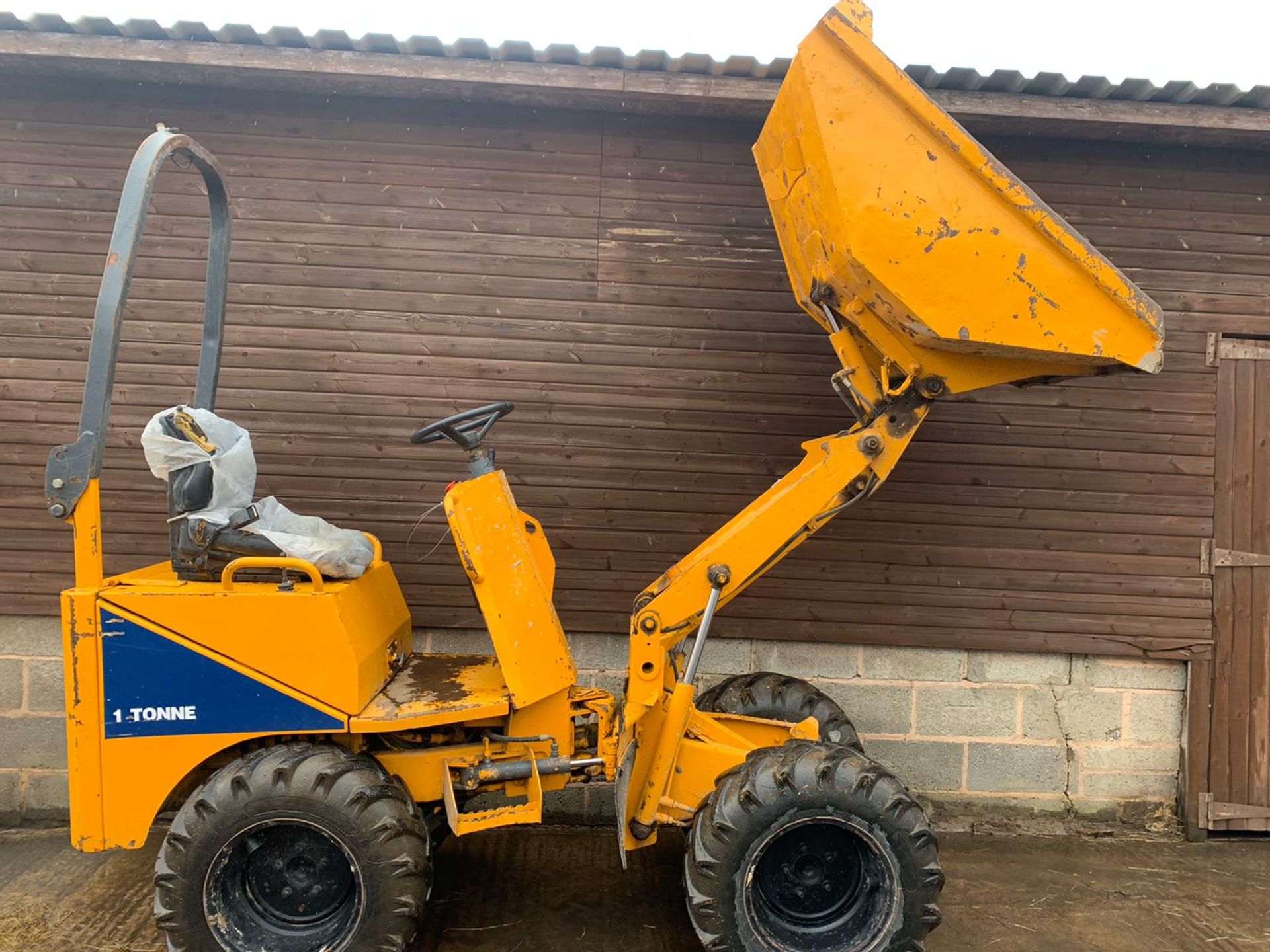 Thwaites 1 Ton High Tip Dumper - Image 2 of 4