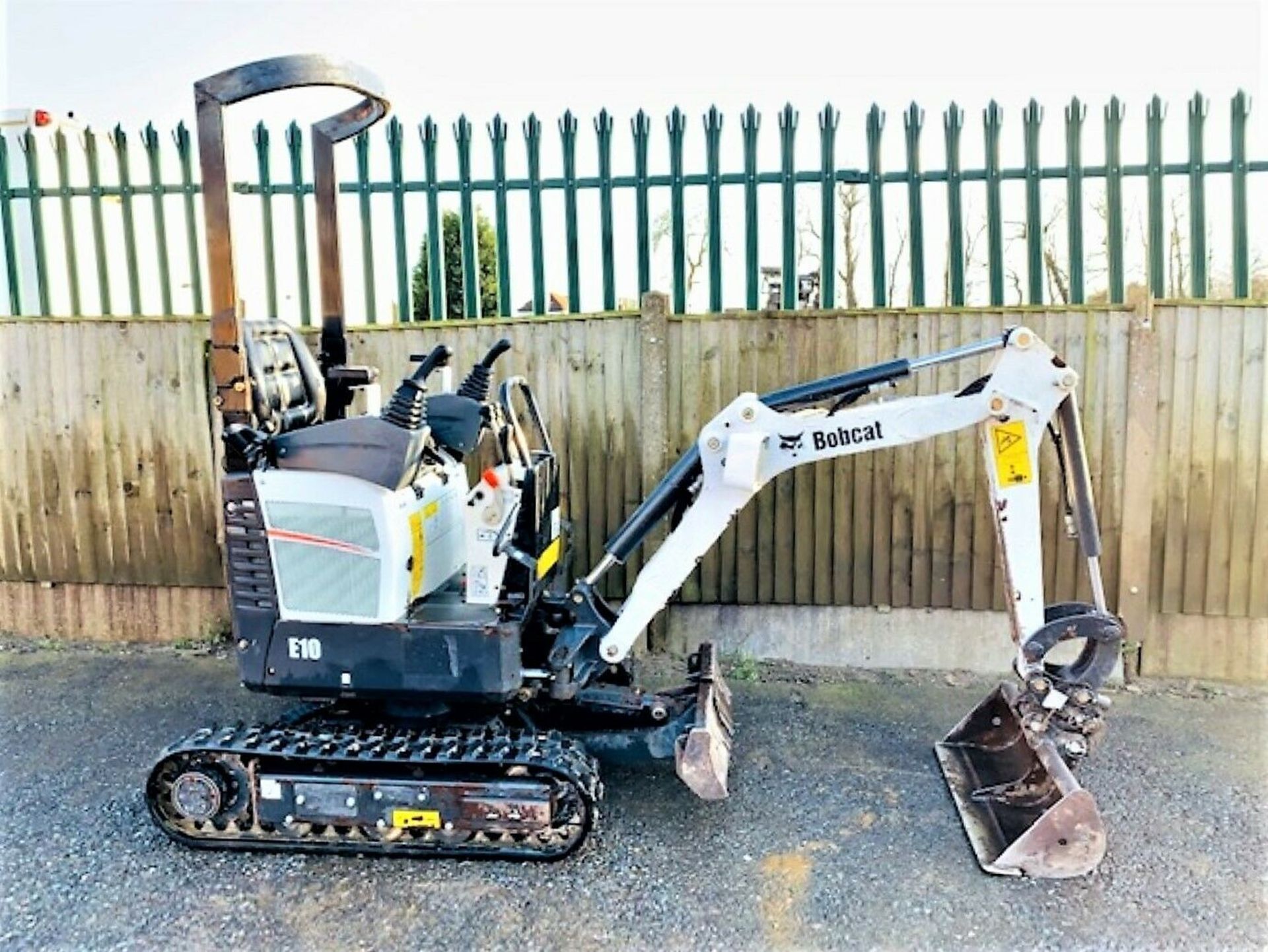 Bobcat E10 Excavator Digger