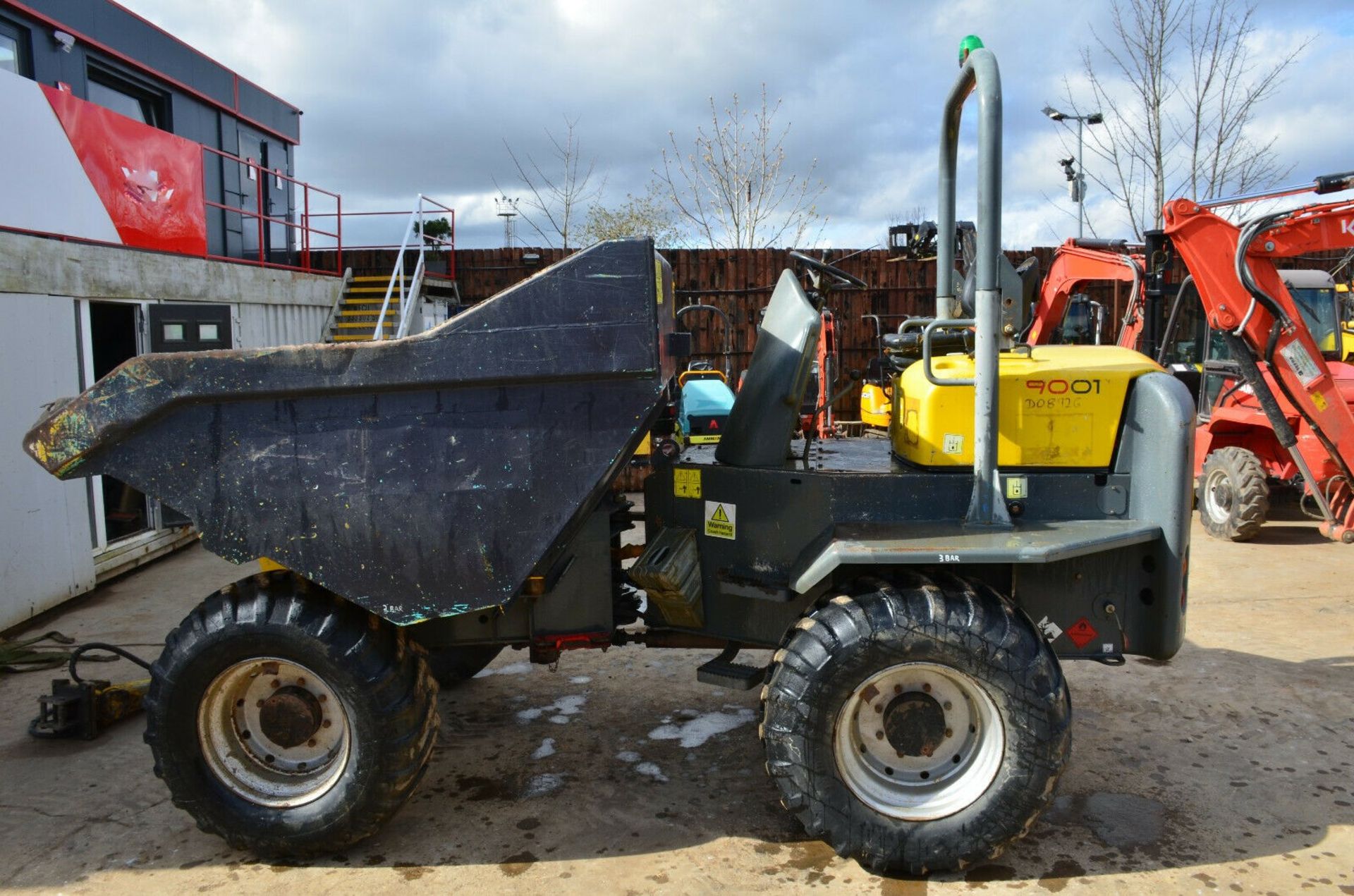 Wacker Neuson 9001 Straight Tip Dumper - Image 10 of 12