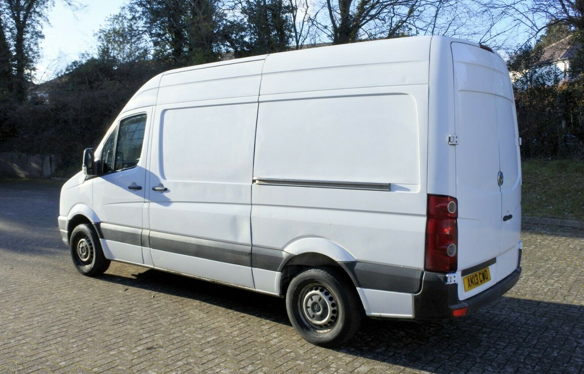 Vw Crafter CR35 TDI 109ps Chiller Van - Image 3 of 12