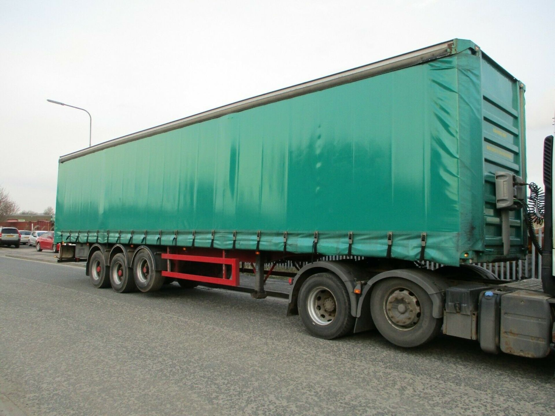 GT Fruehauf Curtain Side Trailer