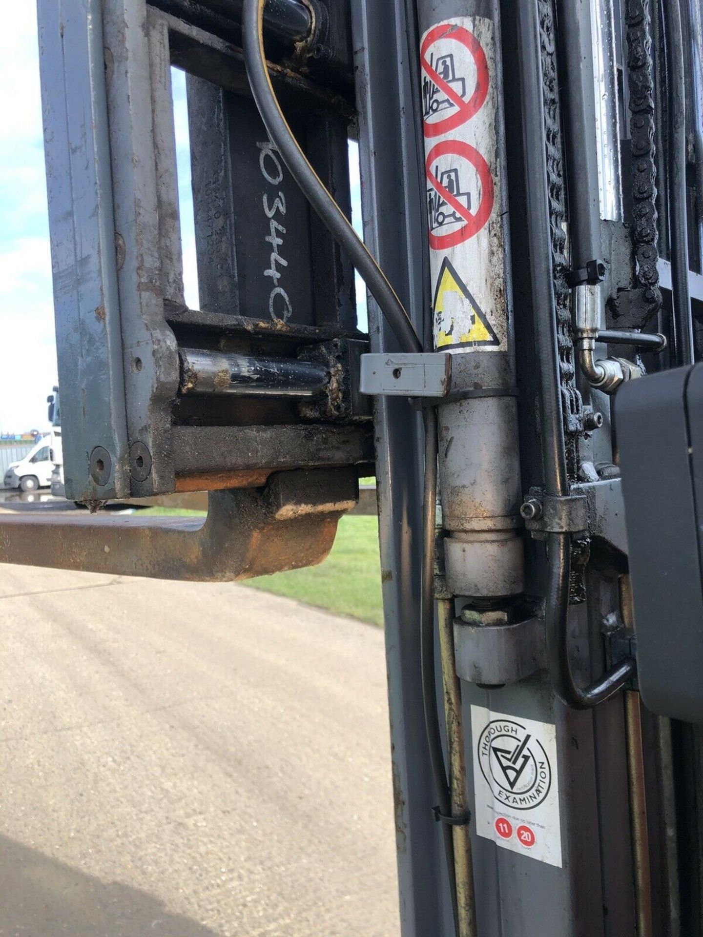 BT Cargo Gas Forklift Truck - Image 3 of 6