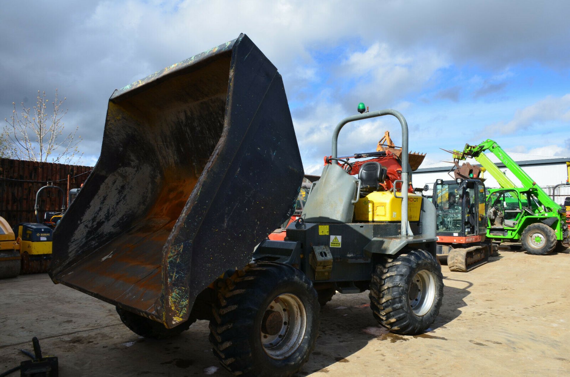 Wacker Neuson 9001 Straight Tip Dumper - Image 7 of 12