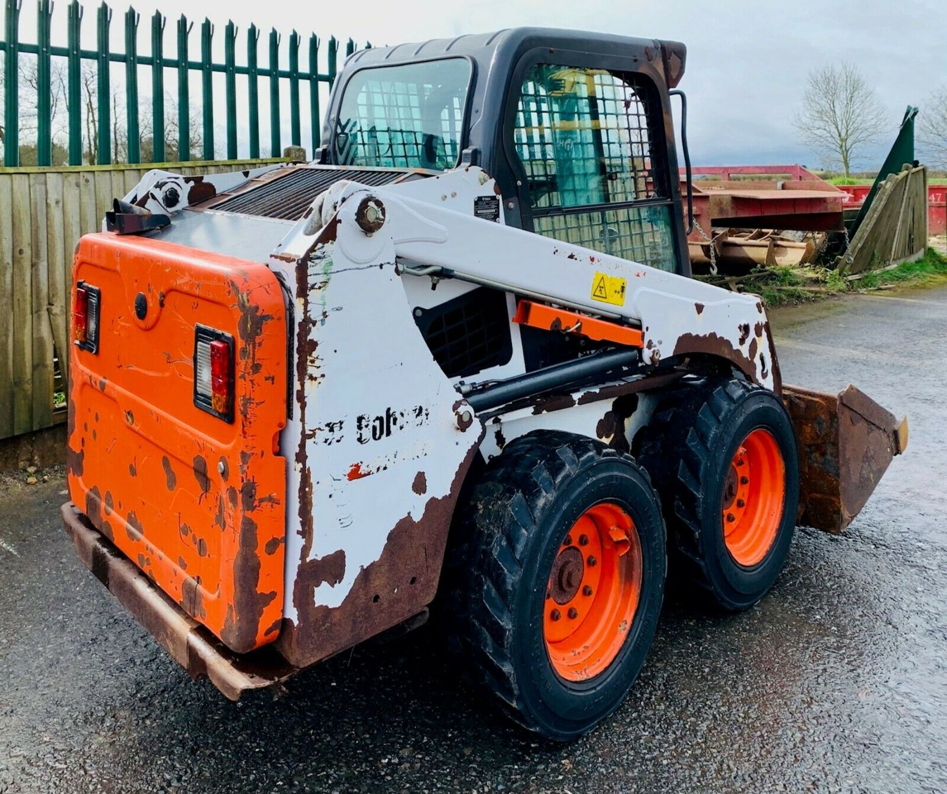 Bobcat S450 Skidsteer - Image 4 of 12