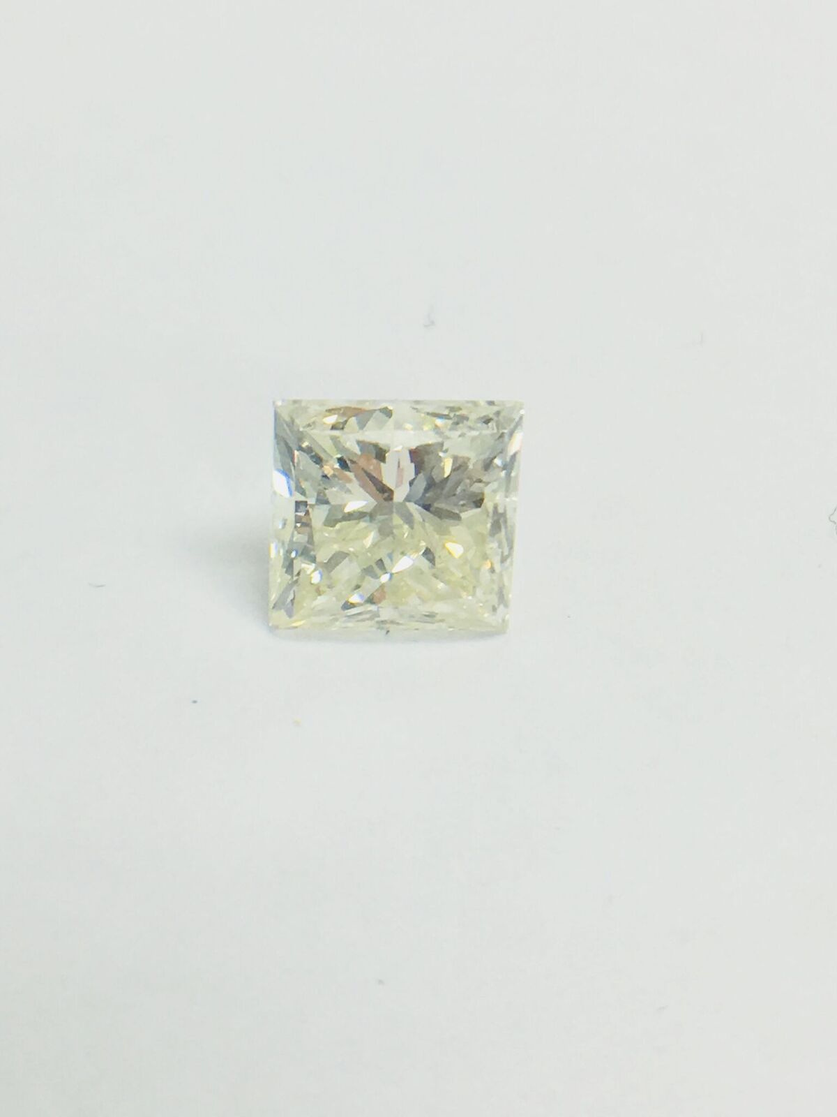 1ct Princess cut Diamond