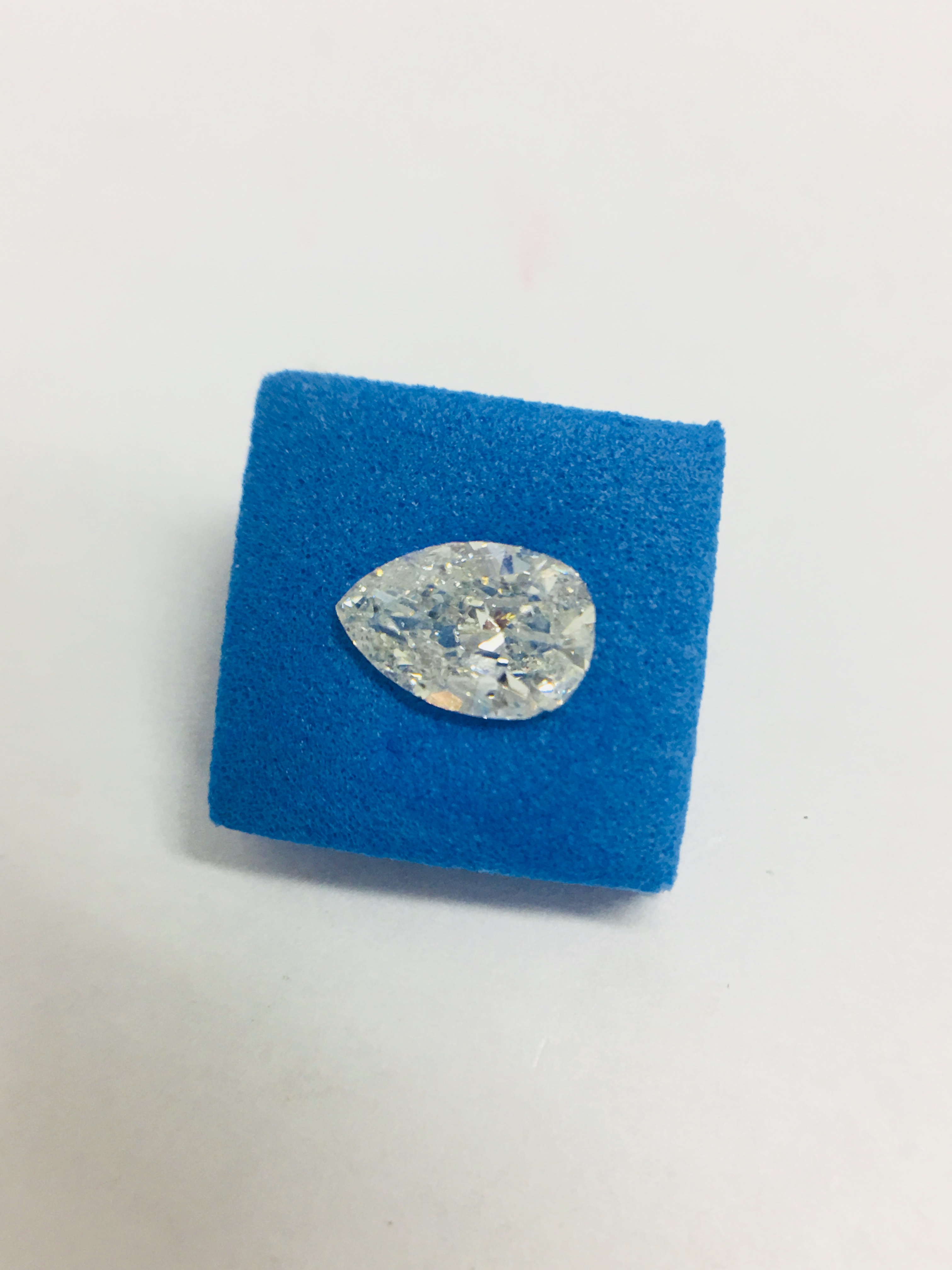 1.15ct Pearsahpe diamond
